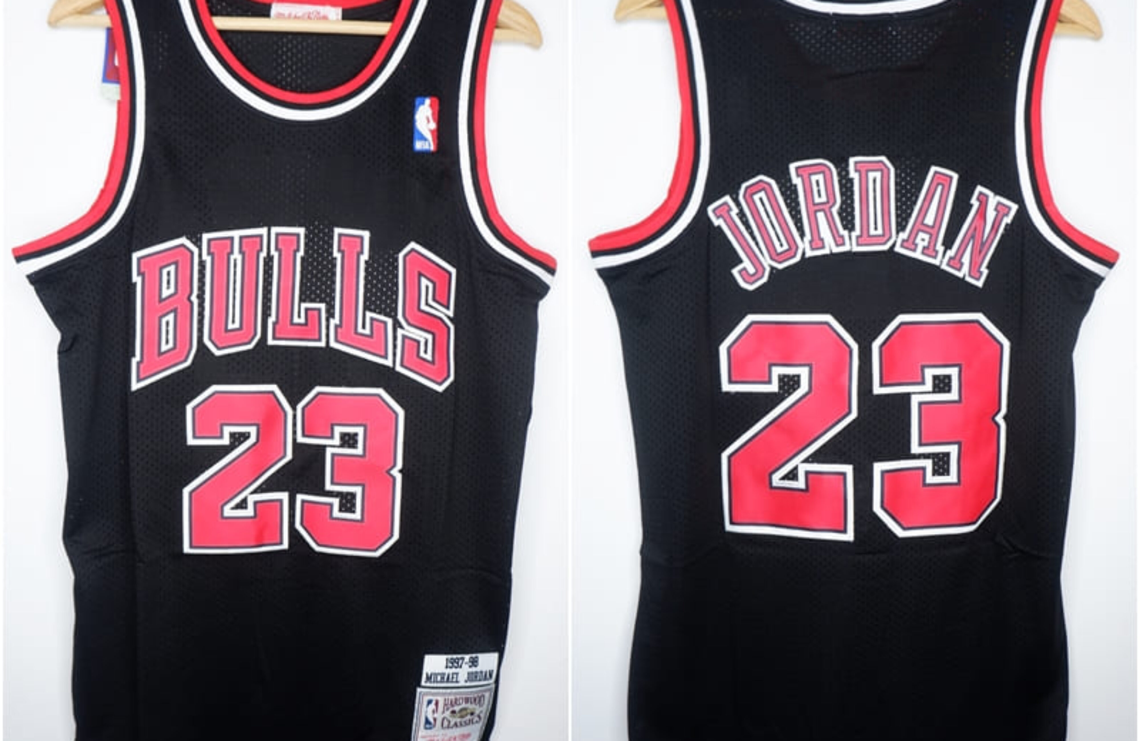CLASSIC HWC BULLS #23 JORDAN HITAM 97-98