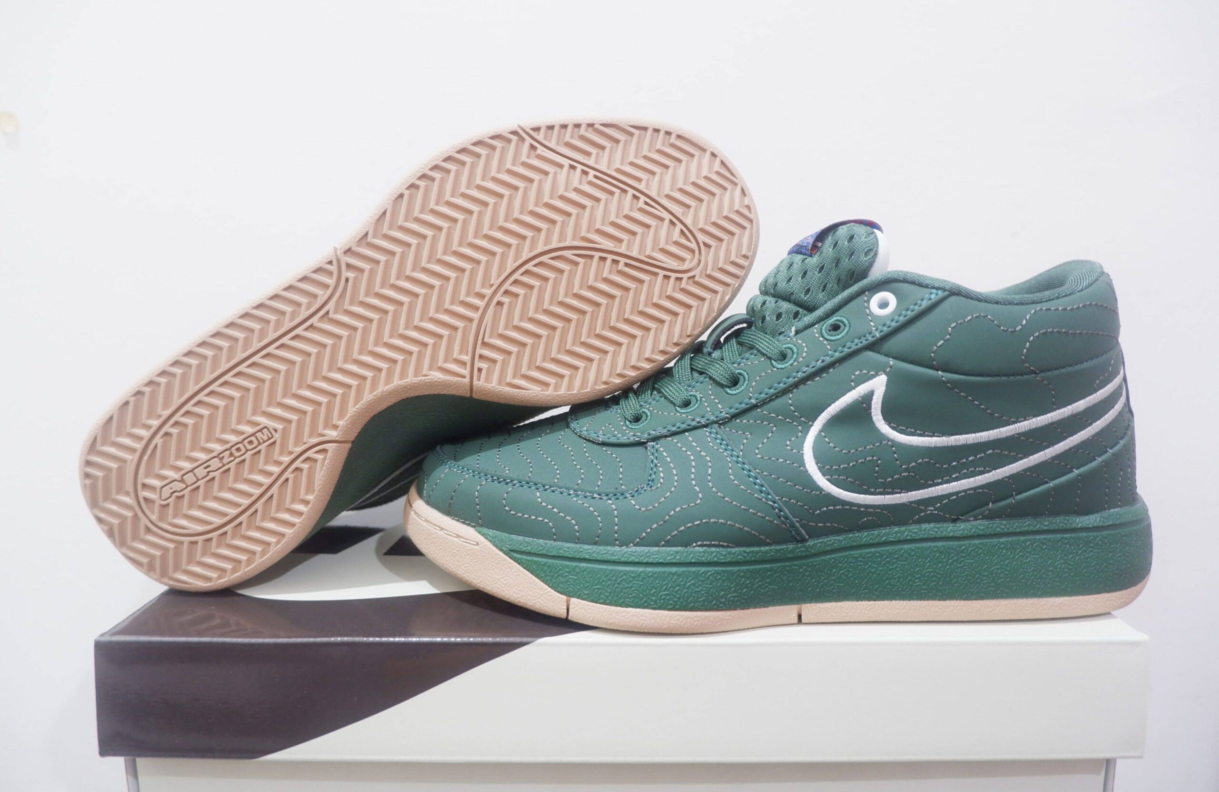 NIKE BOOK 1 LOW FLAGSTAFF