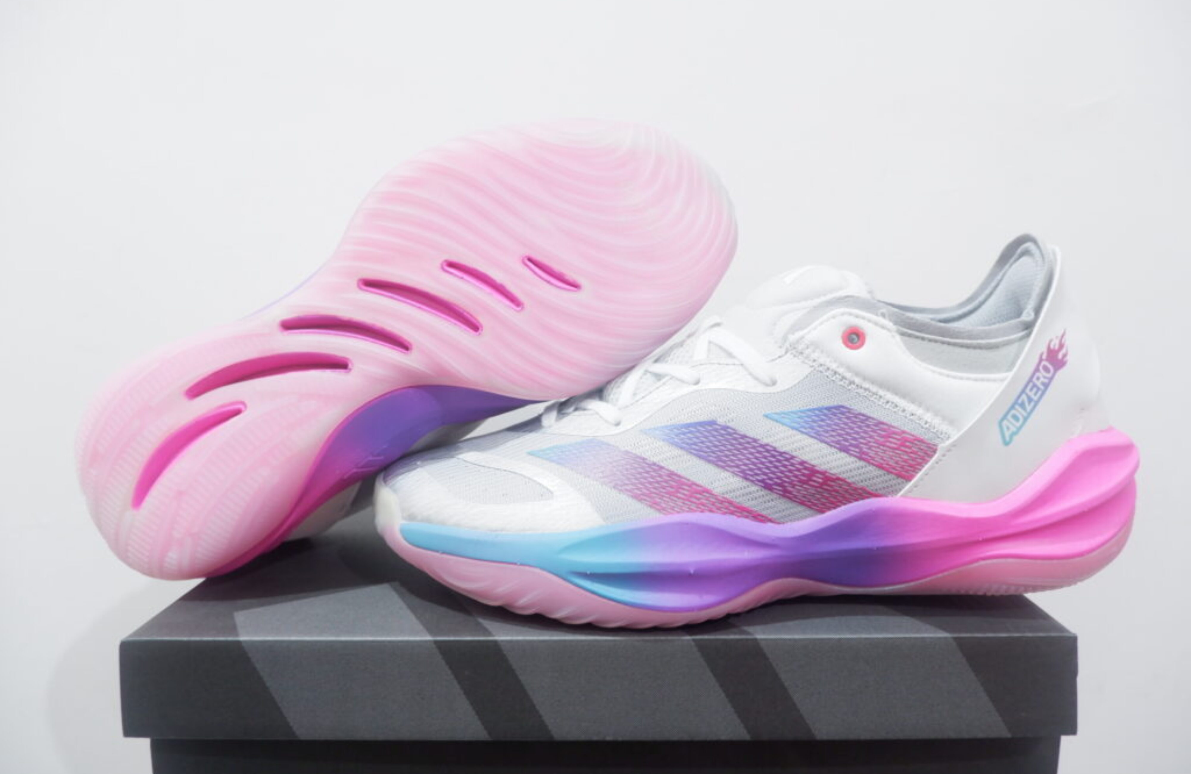 ADIDAS ADIZERO SELECT 2.0 LOW HOT ROD WHITE