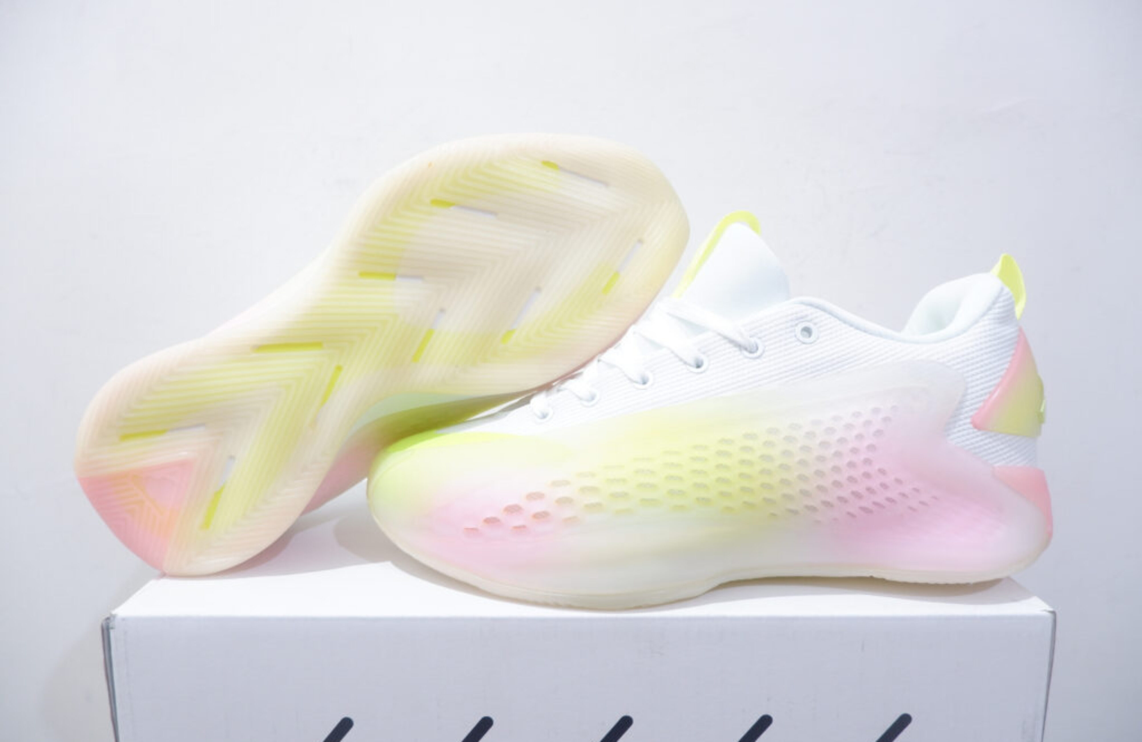 ADIDAS AE 1 LOW WHITE MULTIOLOR