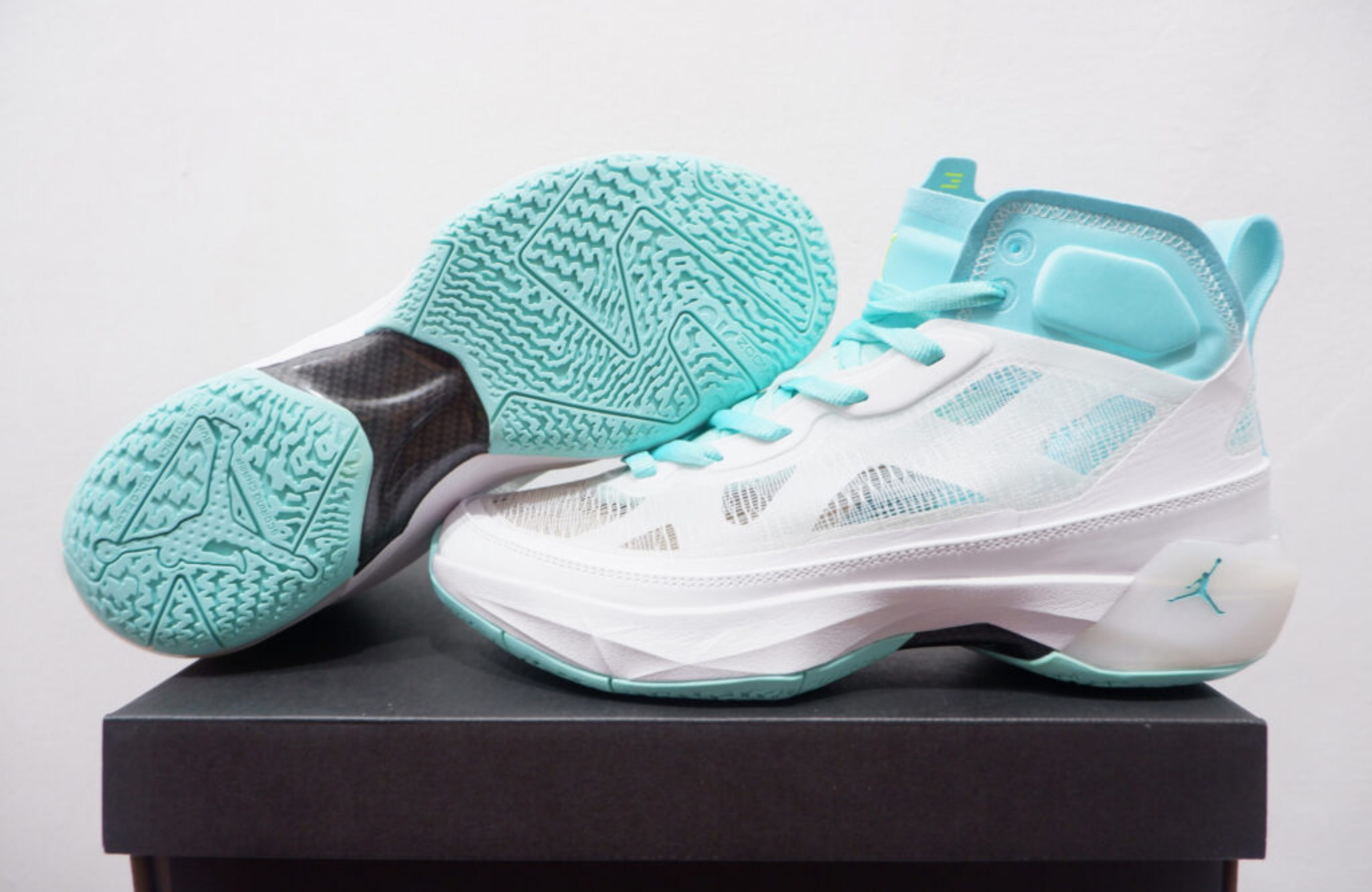 AIRJORDAN 37 HIGH PE GUO AILUN