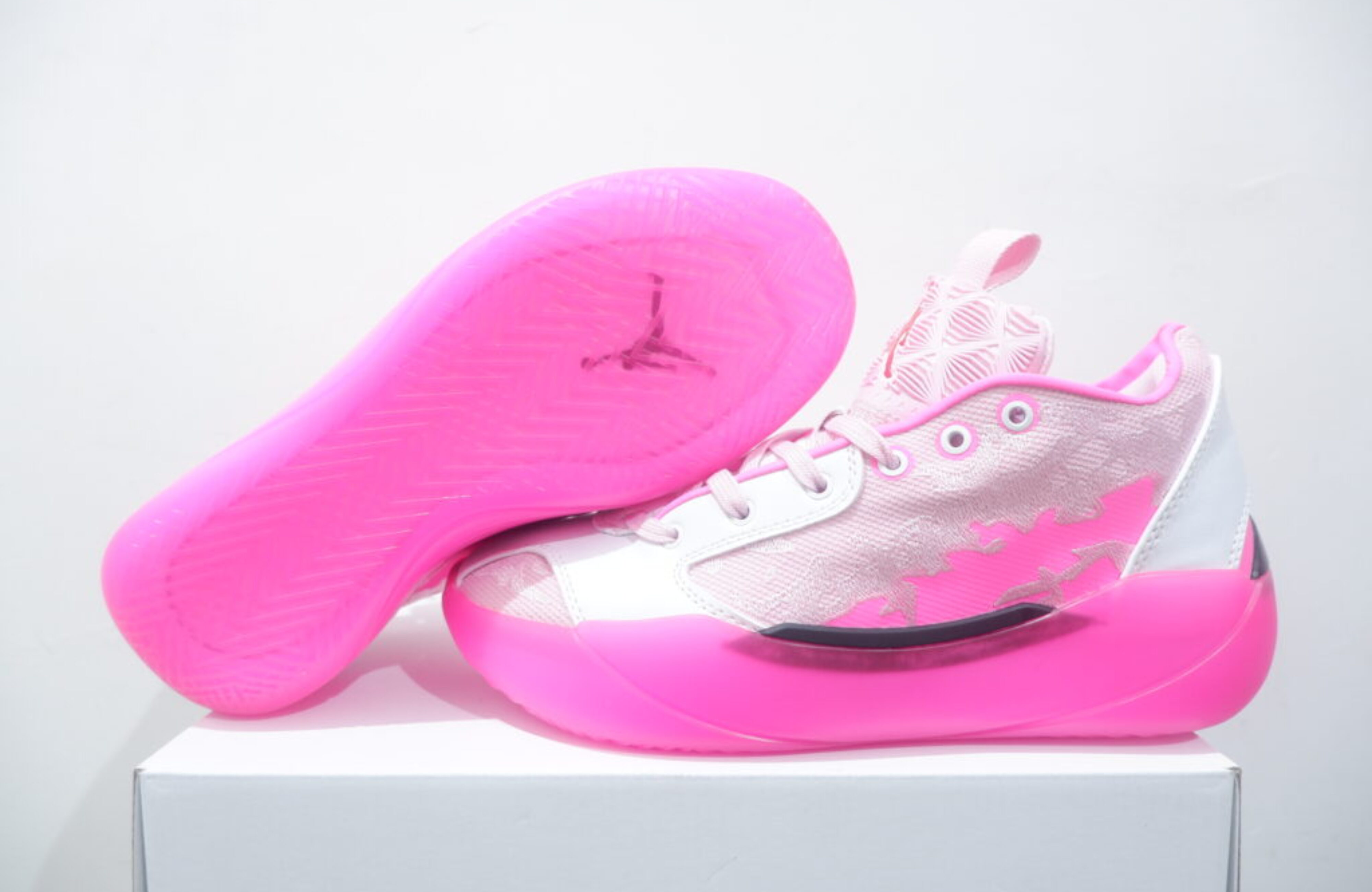 AIRJORDAN 39 HIGH THINK PINK