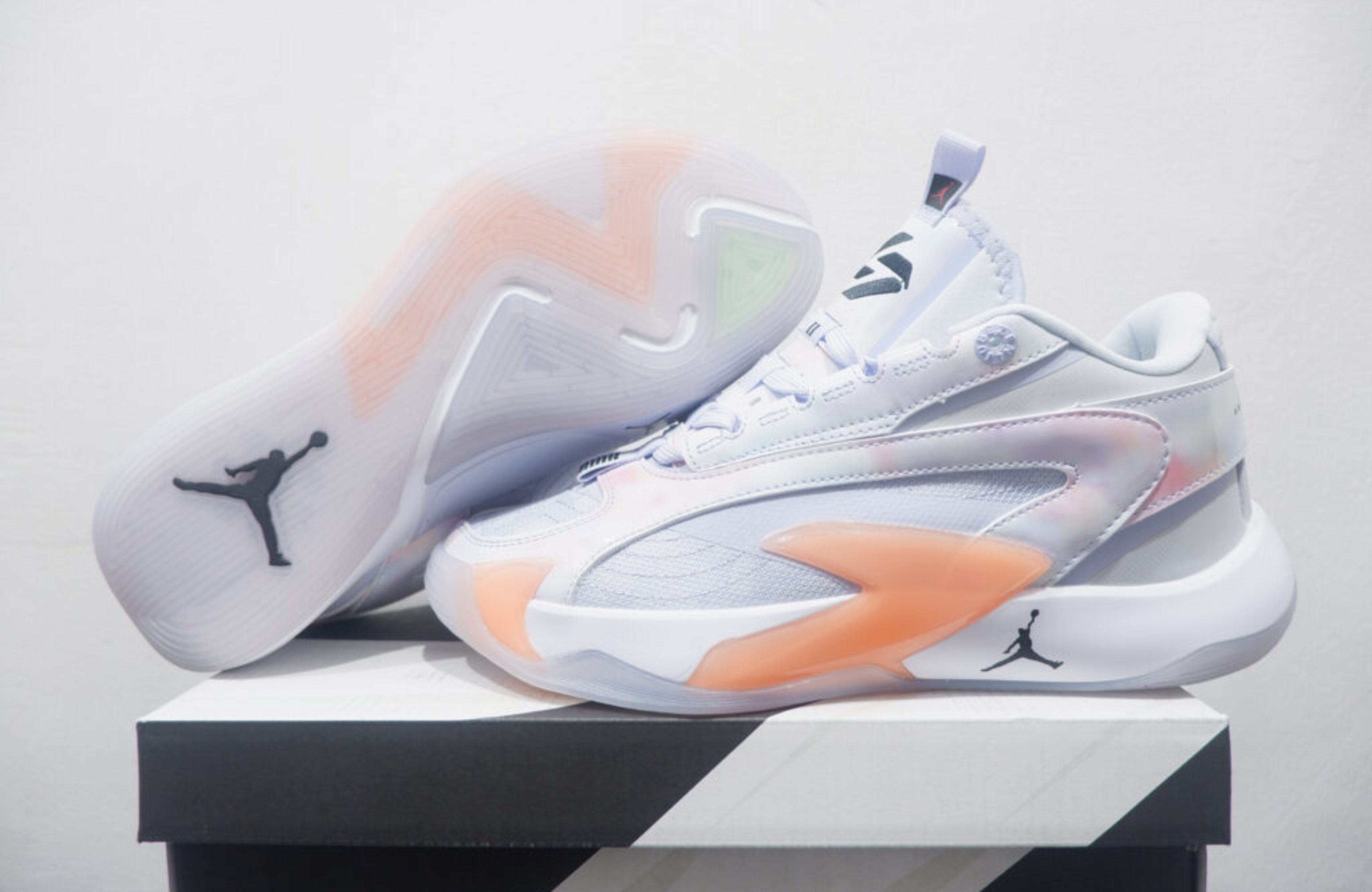 AIRJORDAN LUKA 2 LOW NEBULA