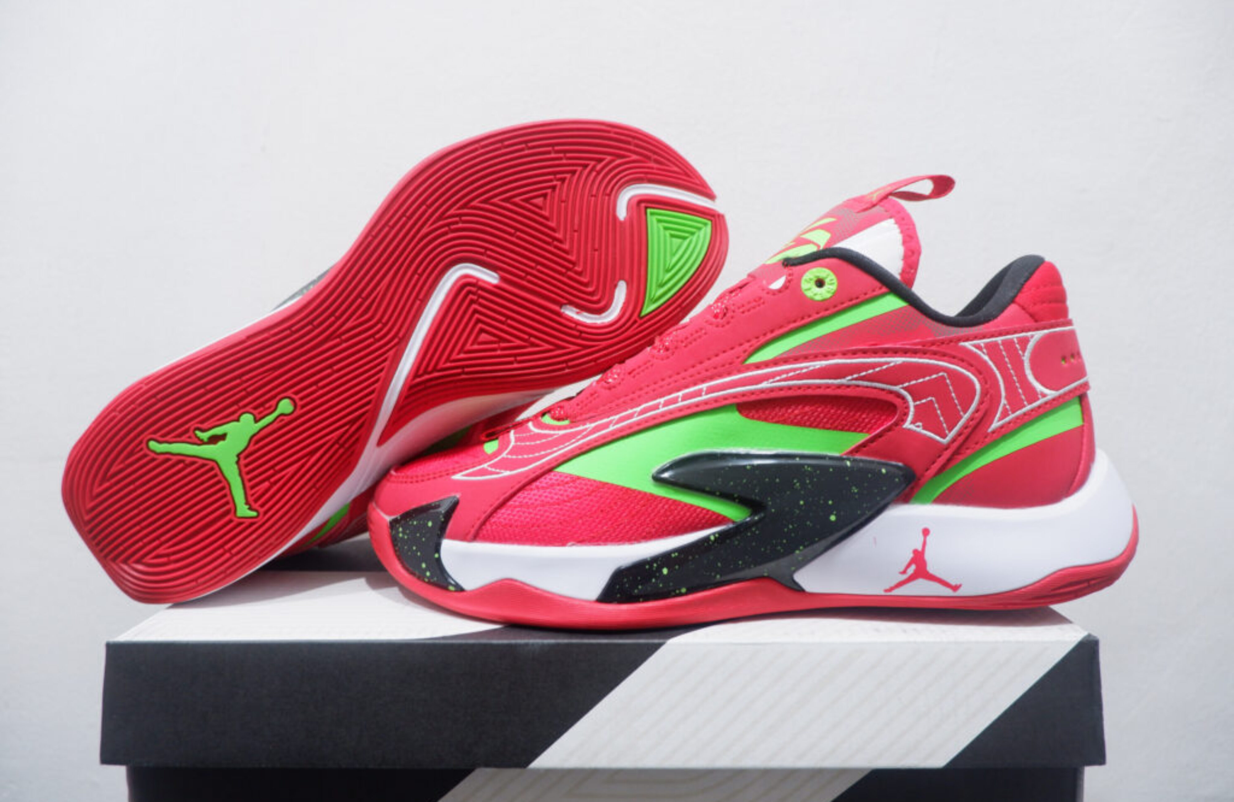 AIRJORDAN LUKA 2 LOW RED GLOW