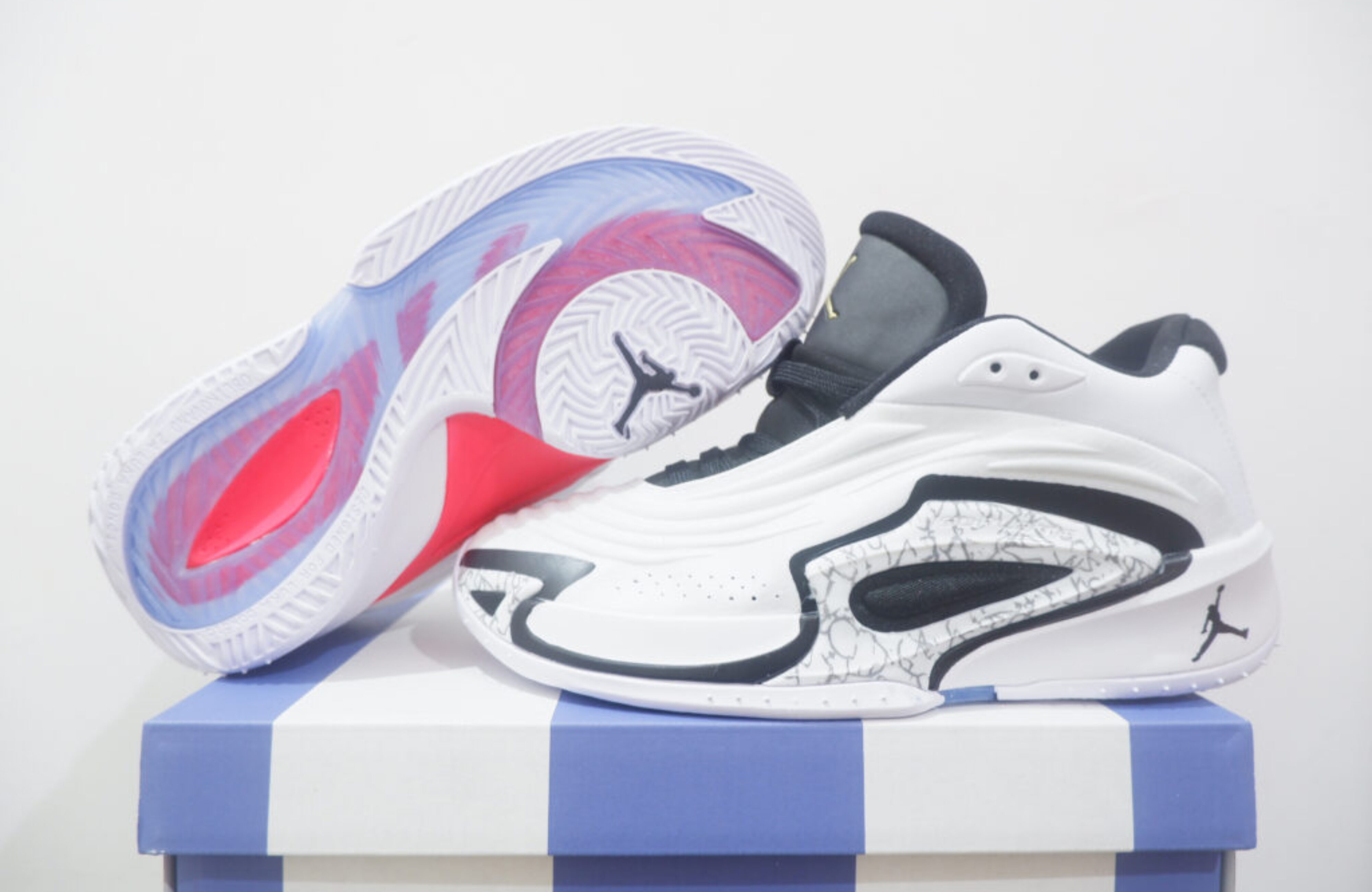 AIRJORDAN LUKA 3 LOW MOTORSPORT