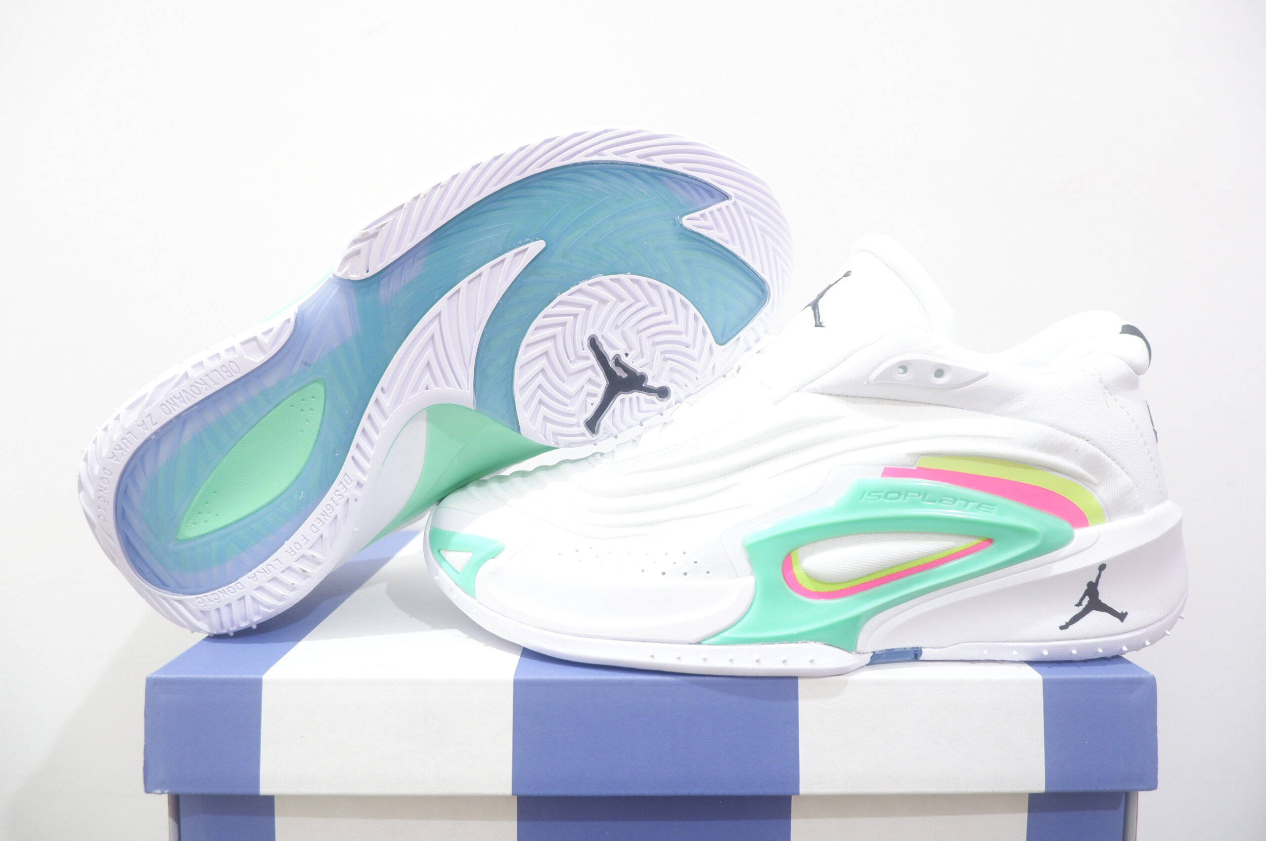 AIRJORDAN LUKA 3 LOW PHOTO FINISH