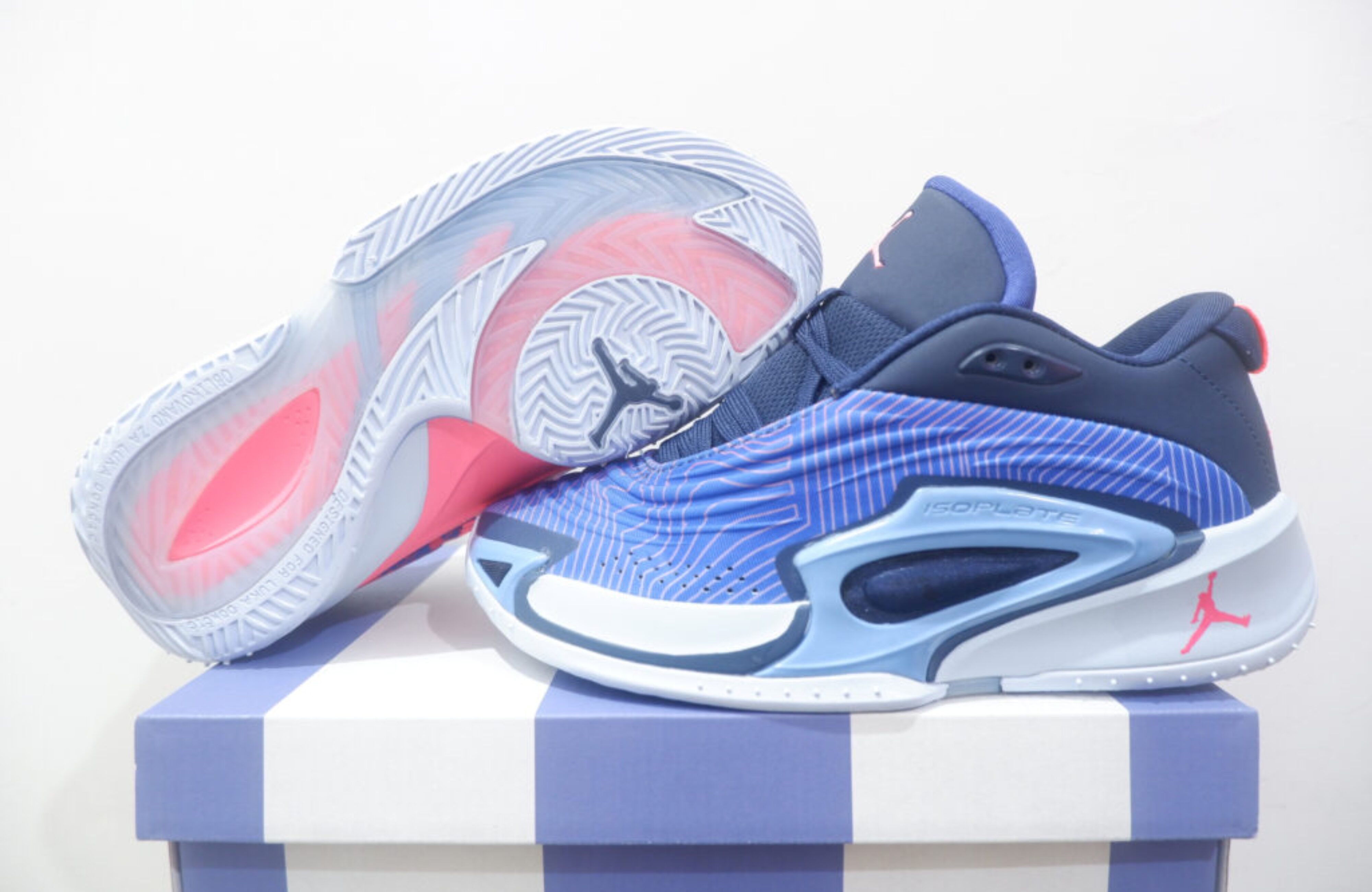 AIRJORDAN LUKA 3 LOW PURPLE COMET