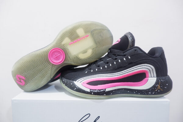 AIRJORDAN LUKA 4 LOW HYPER PINK