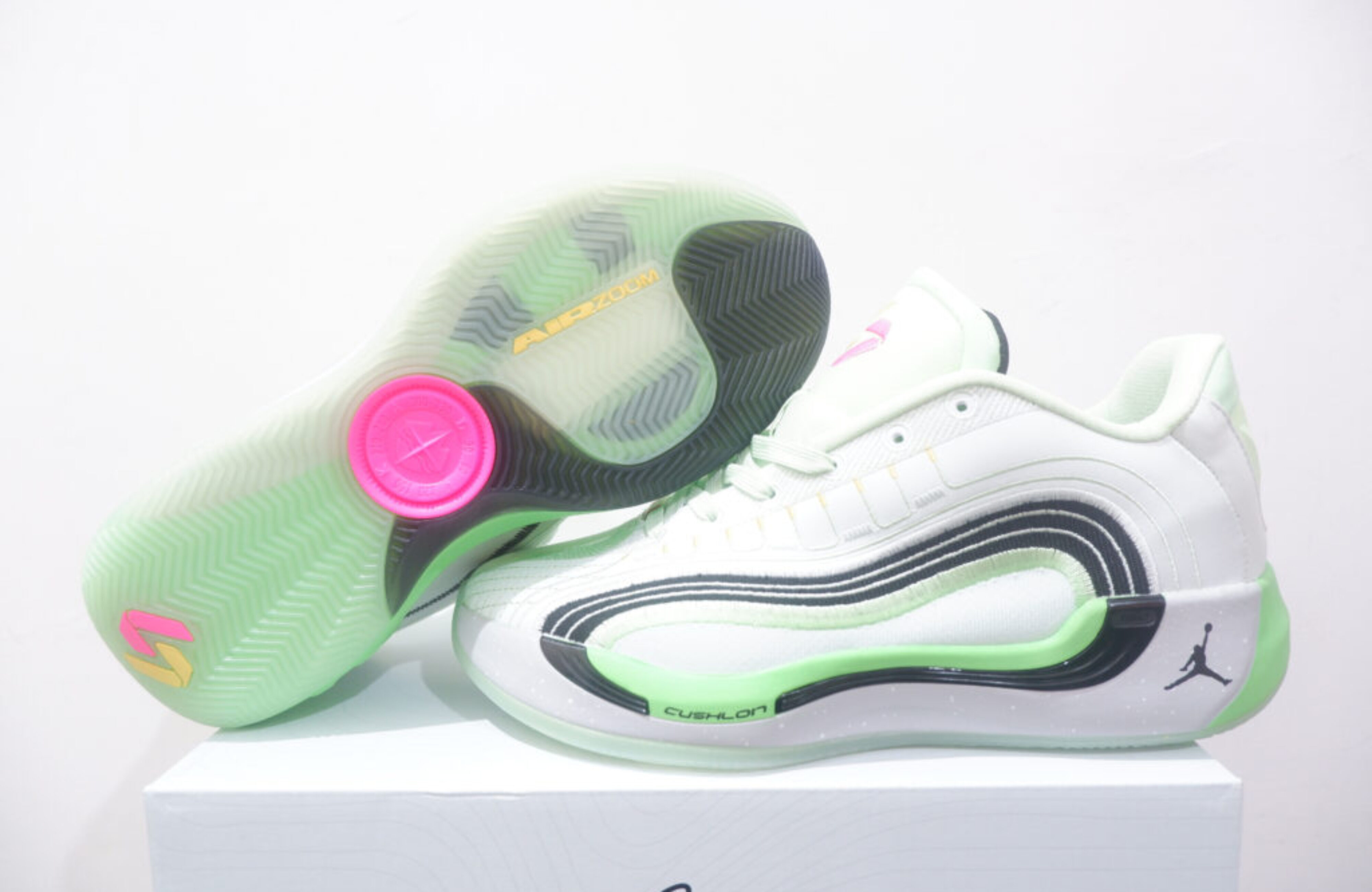AIRJORDAN LUKA 4 LOW SPACE NAVIGATOR