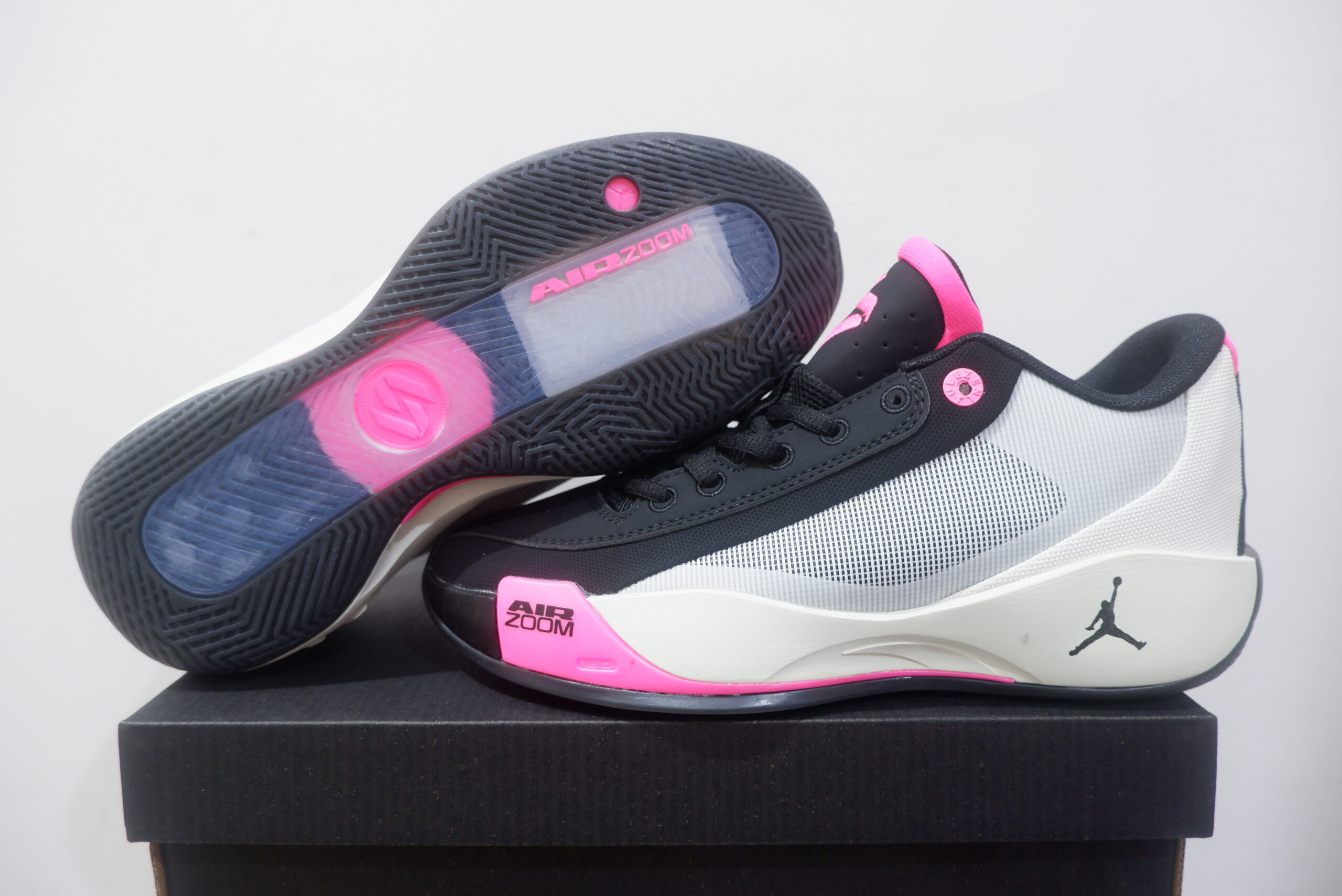 AIRJORDAN LUKA 77 LOW SPACE NAVIGATOR