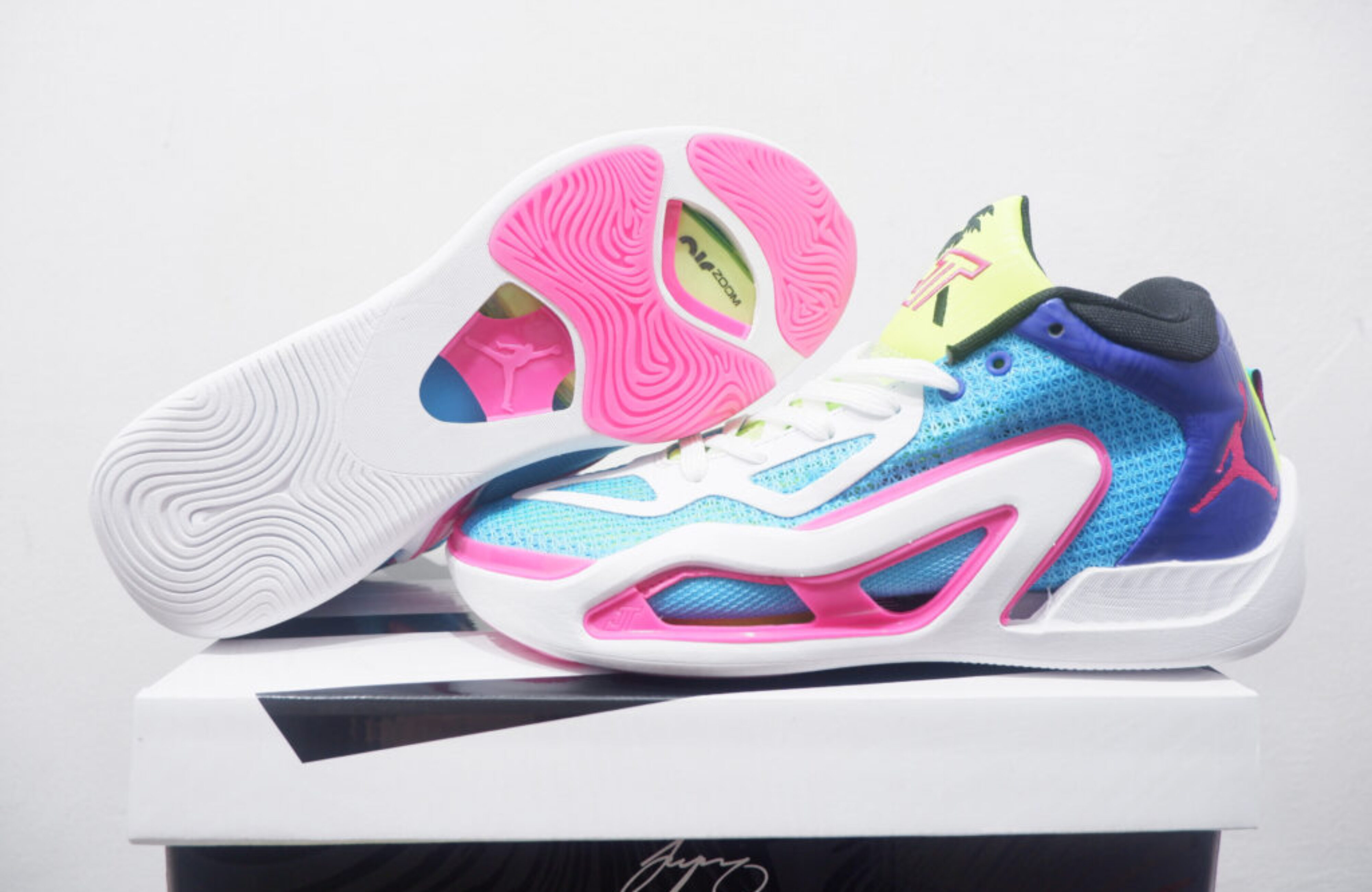 AIRJORDAN TATUM 1 HIGH WAVE RUNNER