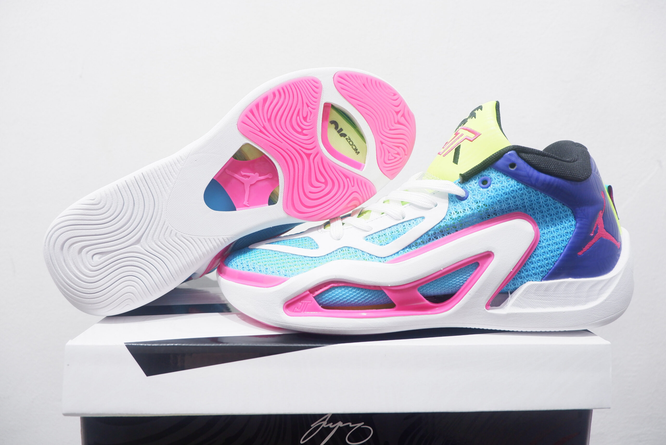 AIRJORDAN TATUM 1 HIGH WAVE RUNNER