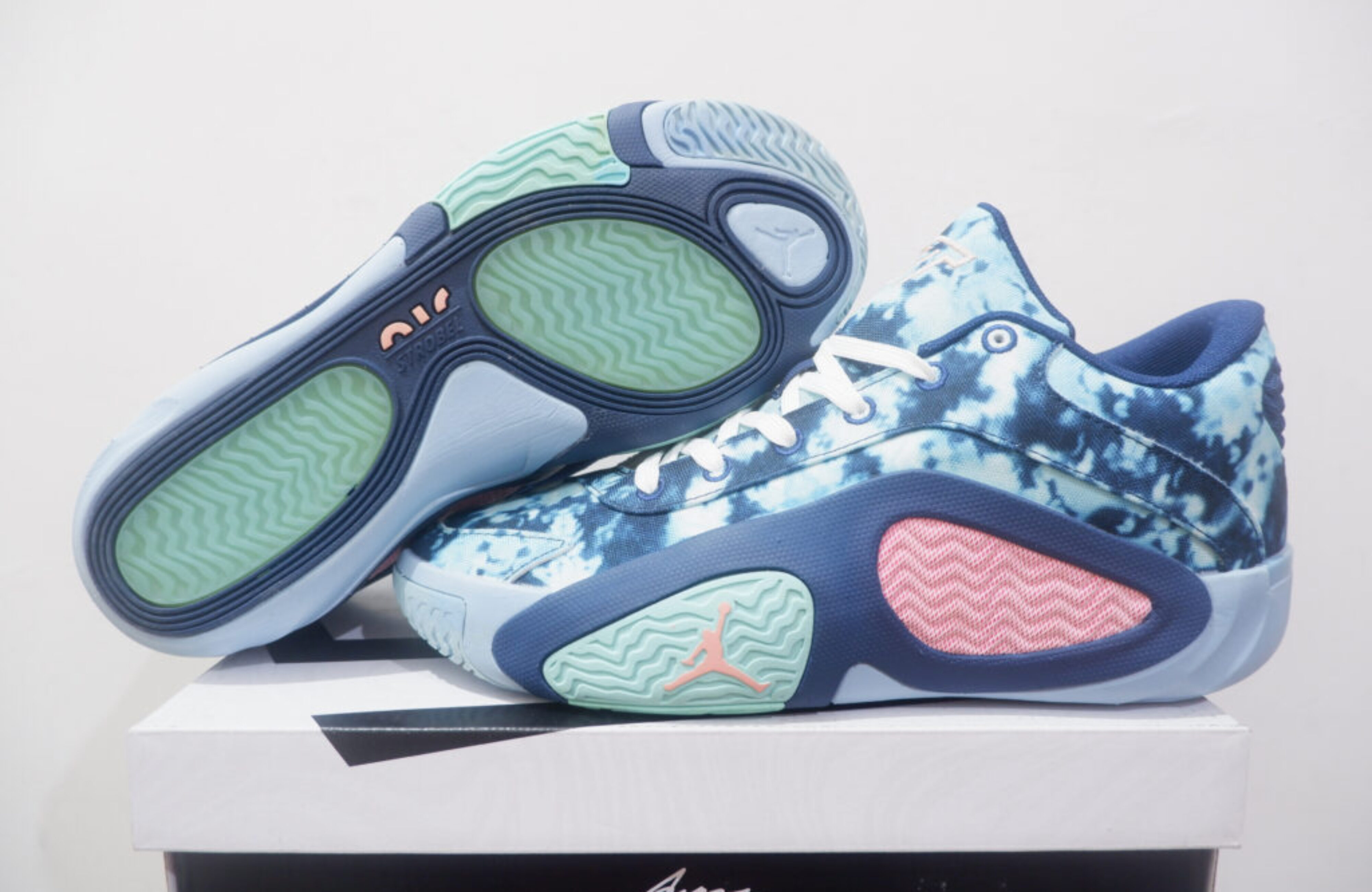 AIRJORDAN TATUM 2 LOW DENIM