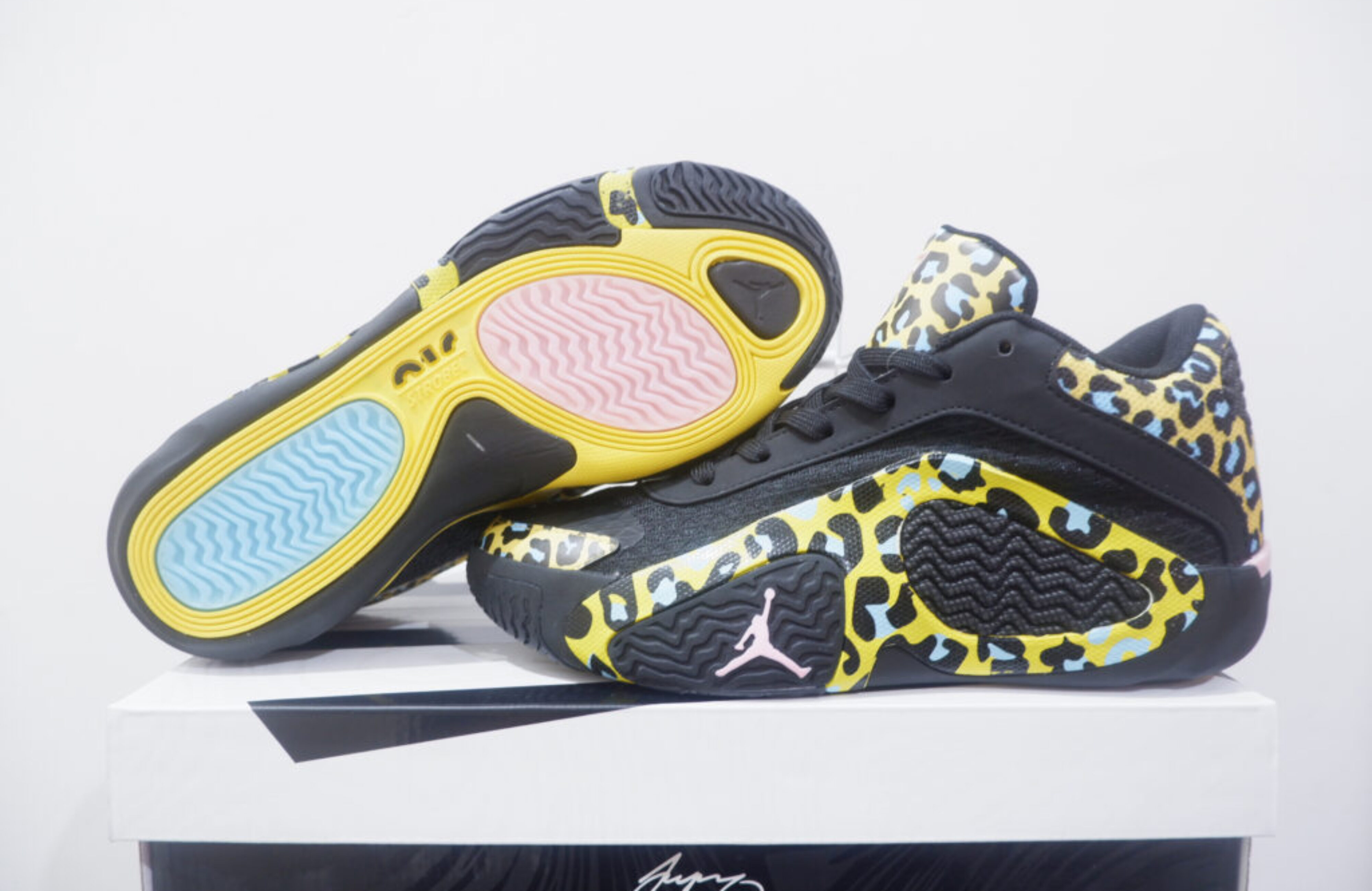 AIRJORDAN TATUM 2 LOW WILD ANIMAL