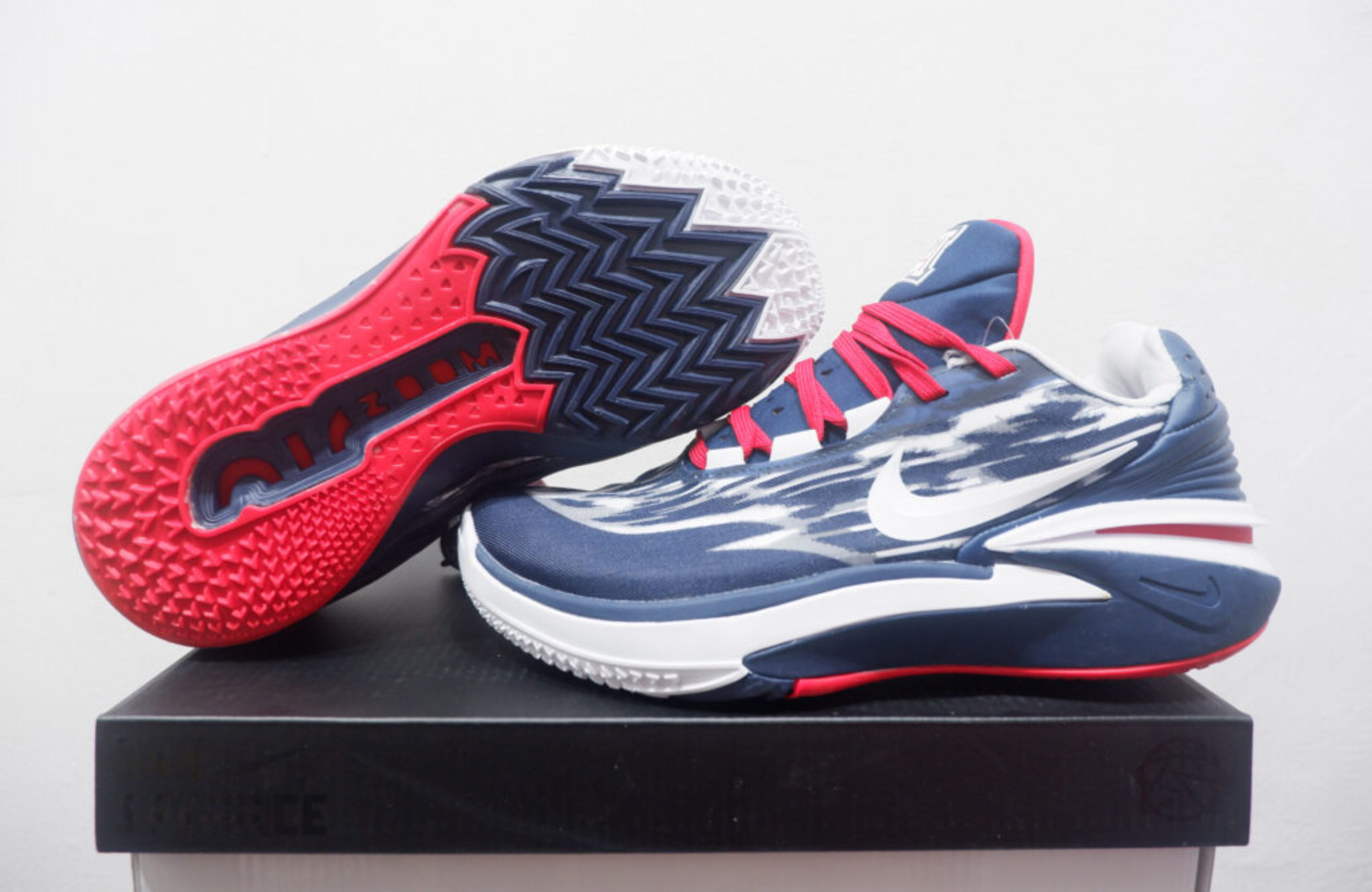 NIKE AIR ZOOM GT CUT 2 LOW ARIZONA NAVY