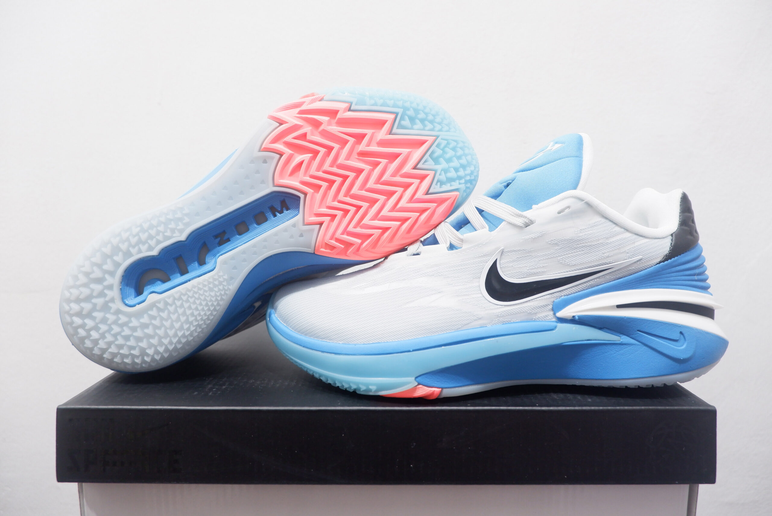 NIKE AIR ZOOM GT CUT 2 LOW BLUE CORAL
