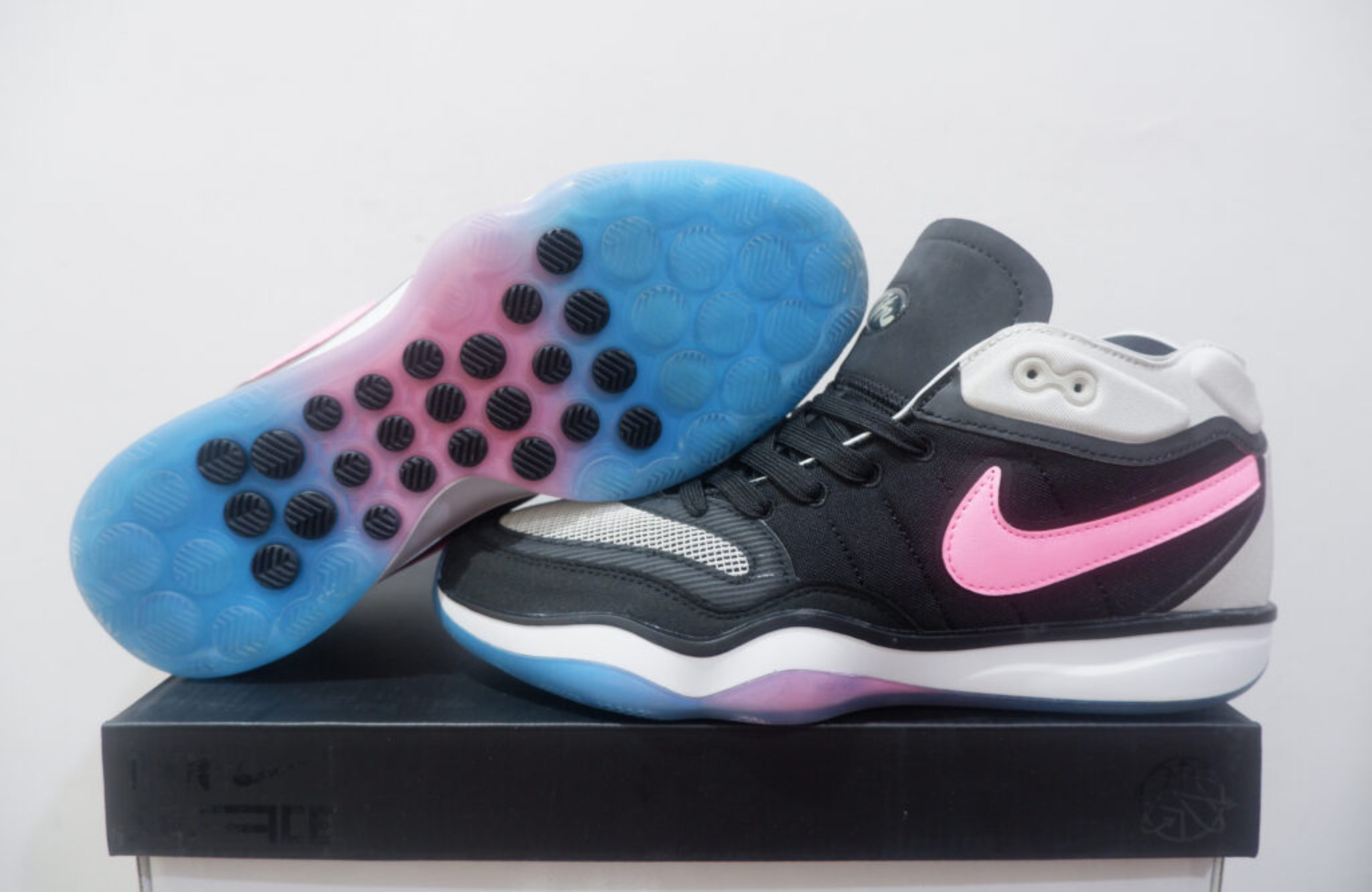NIKE AIR ZOOM GT HUSTLE 2 LOW FUNDAMENTAL