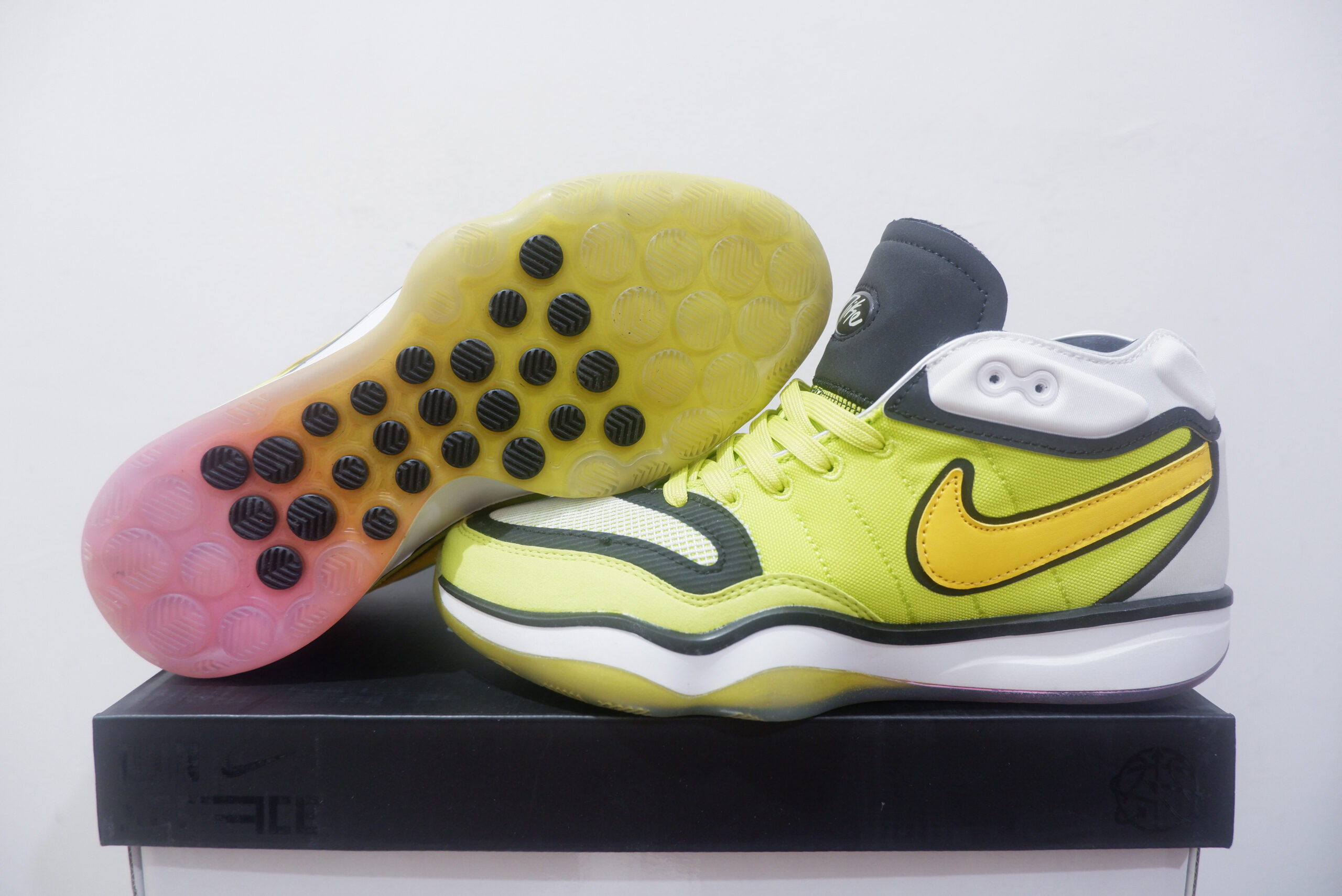 NIKE AIR ZOOM GT HUSTLE 2 LOW TALARIA