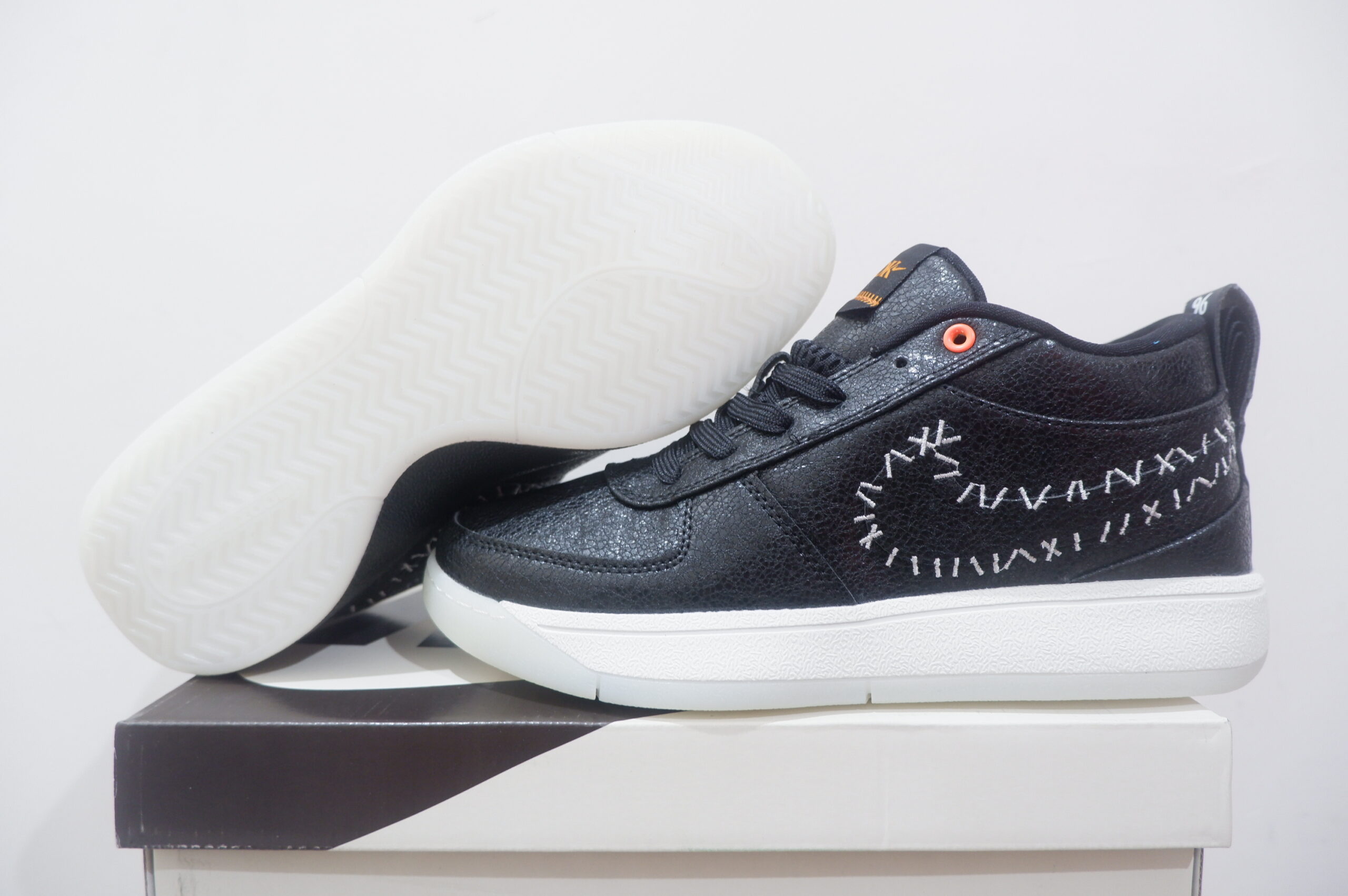 NIKE BOOK 1 LOW HALLOWEEN