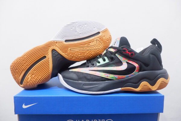 NIKE GIANNIS IMMORTALITY 3 LOW BLACK MULTICOLOR NIKE GIANNIS IMMORTALITY 3 LOW BLACK MULTICOLOR