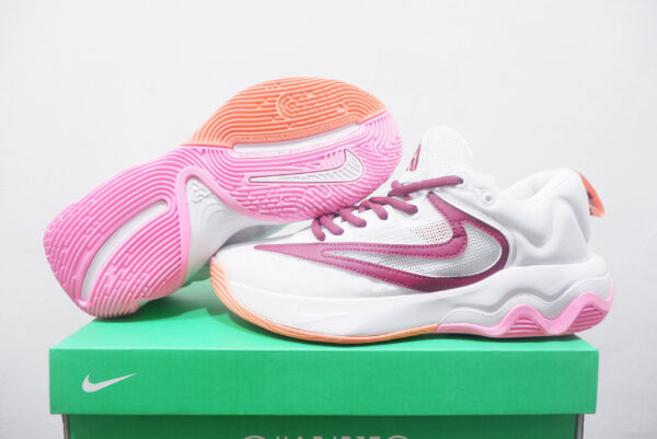 NIKE GIANNIS IMMORTALITY 3 LOW HOT PUNCH