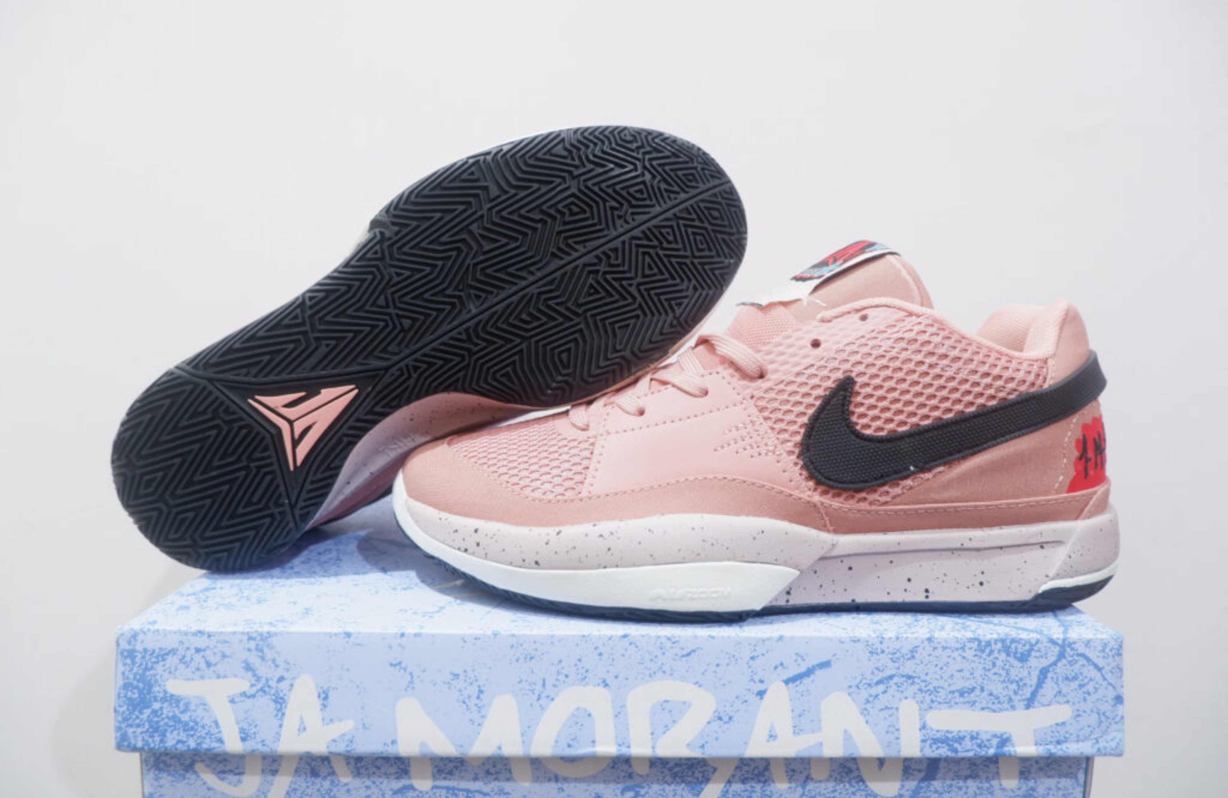 NIKE JA 1 LOW BITE