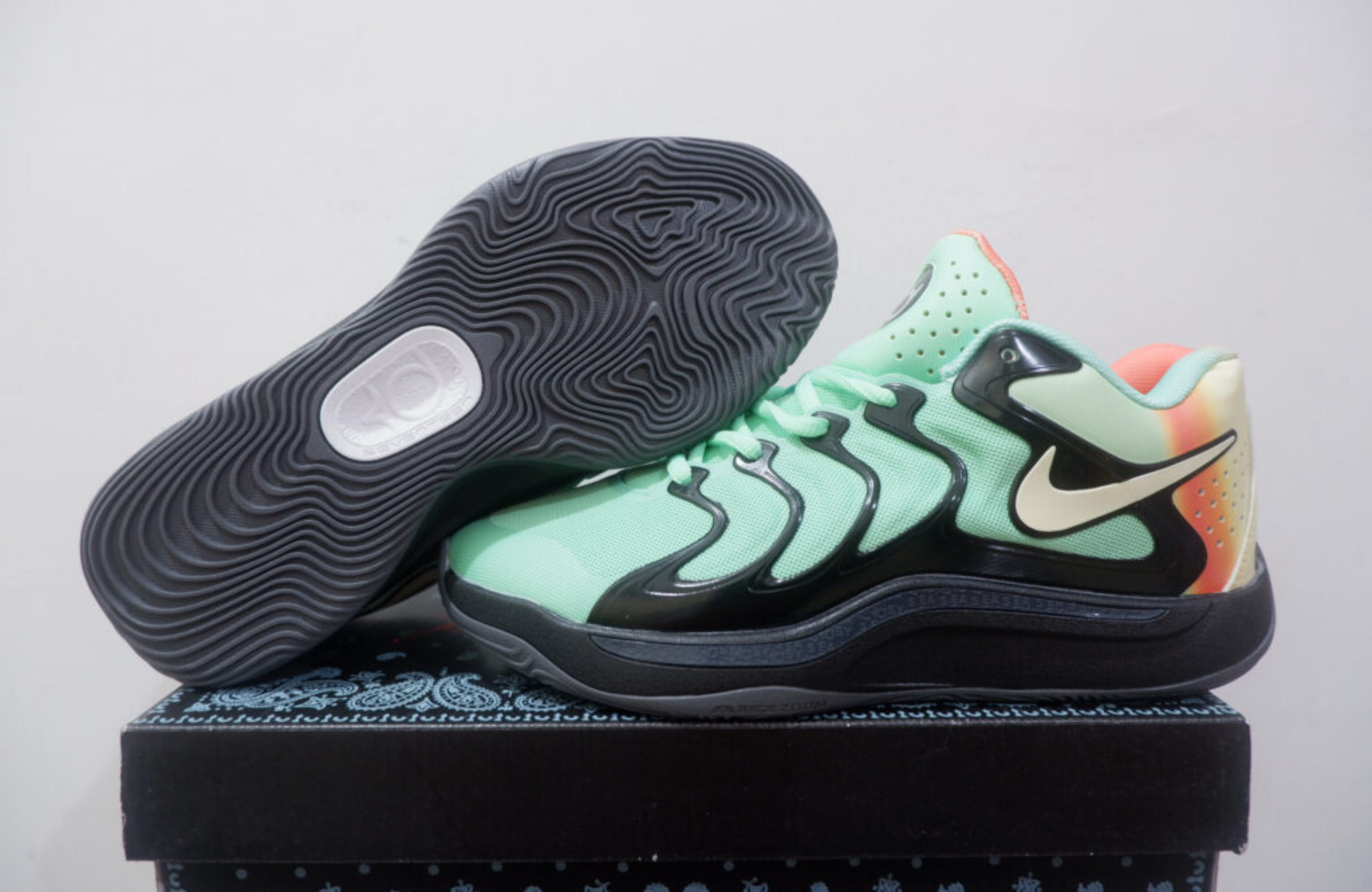 NIKE KD 17 LOW WEATHERMAN
