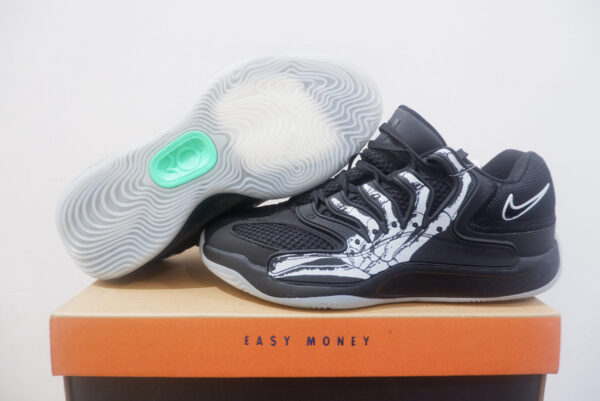 NIKE KD 18 LOW HALLOWEEN