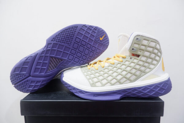 NIKE KOBE 3 HIGH LAKERS HOME