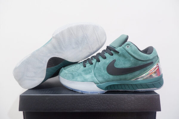 NIKE KOBE 4 PROTRO LOW GIRL DAD