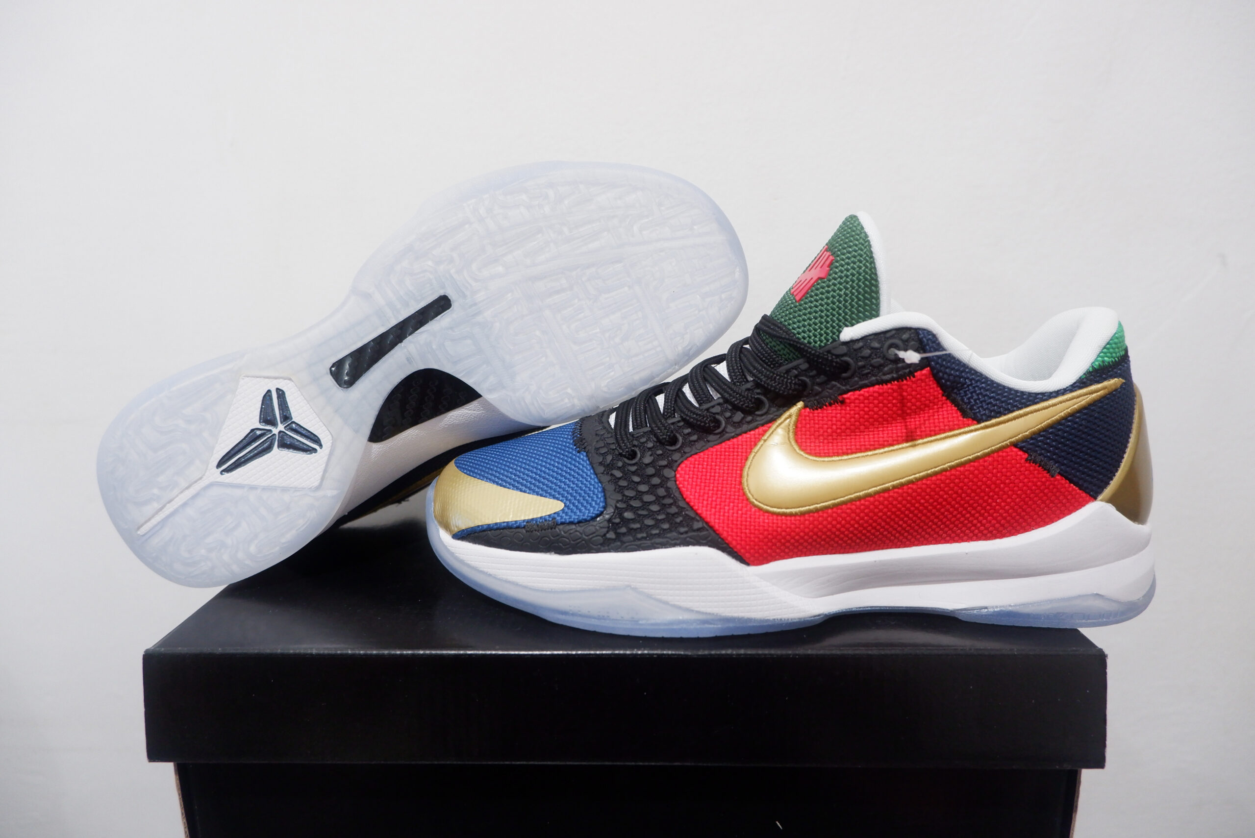 NIKE KOBE 5 PROTRO LOW UNDEFEATED DOUBLE DIGIT