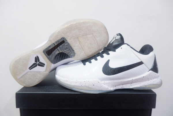 NIKE KOBE 5 PROTRO LOW WHITE ICE