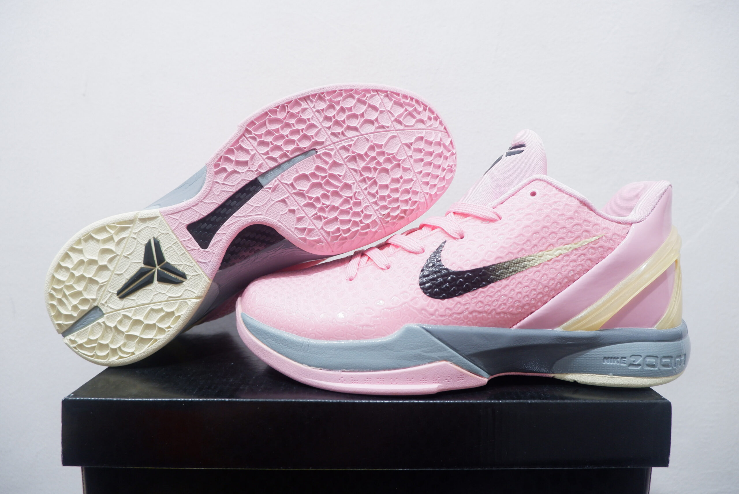 NIKE KOBE 6 PROTRO LOW PE DEVIN BOOKER PINK