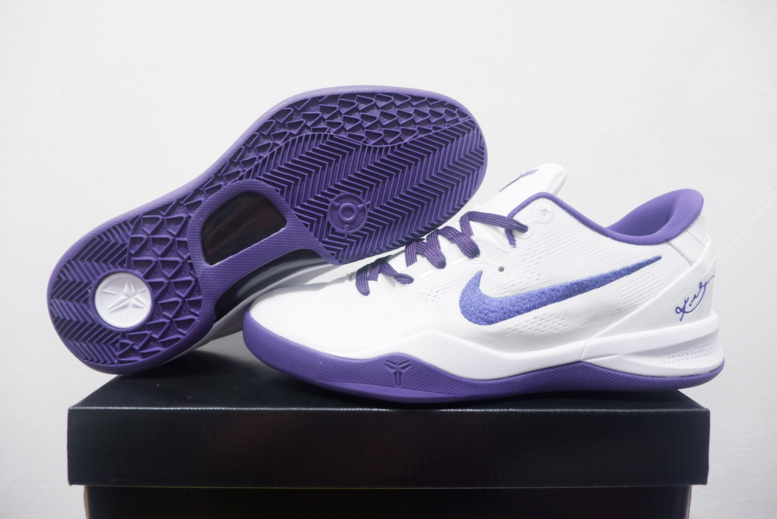 NIKE KOBE 8 PROTRO LOW COURT PURPLE