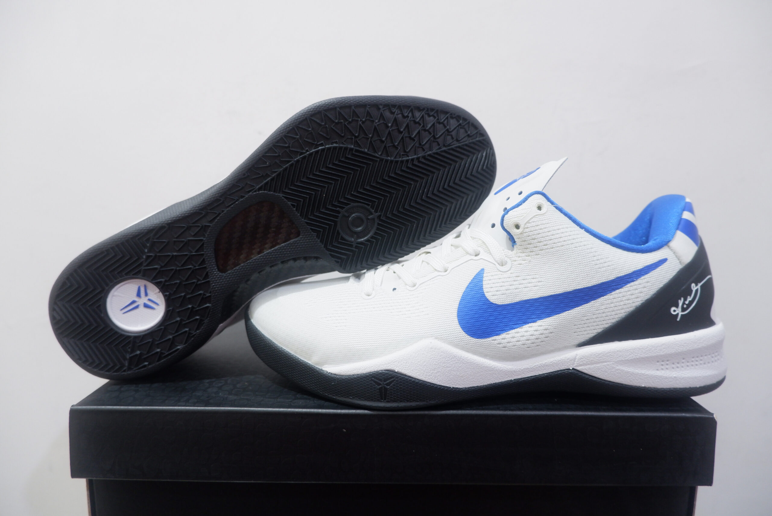 NIKE KOBE 8 PROTRO LOW PE DUKE WHITE