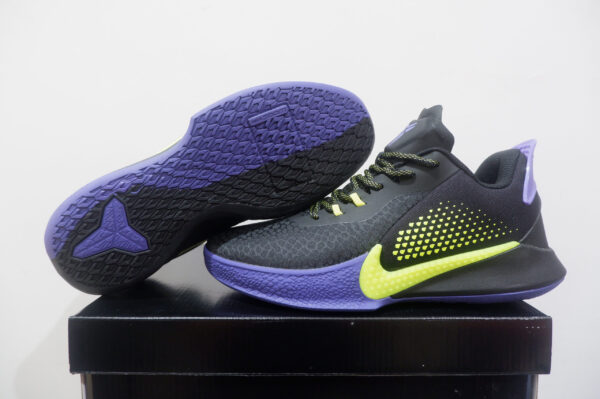 NIKE KOBE MAMBA FURY LOW BLACK PURPLE NIKE KOBE MAMBA FURY LOW BLACK PURPLE