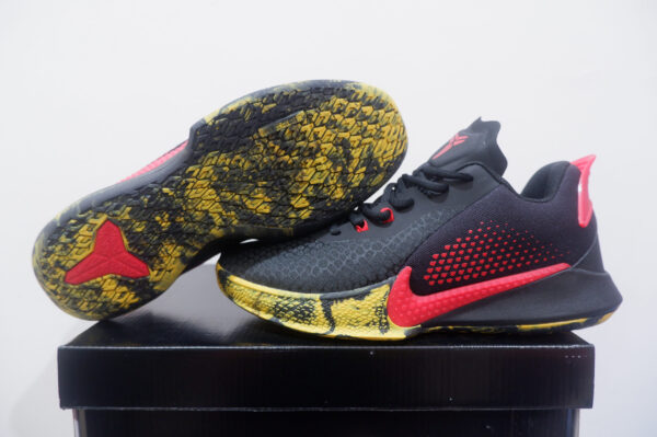 NIKE KOBE MAMBA FURY LOW BLACK RED