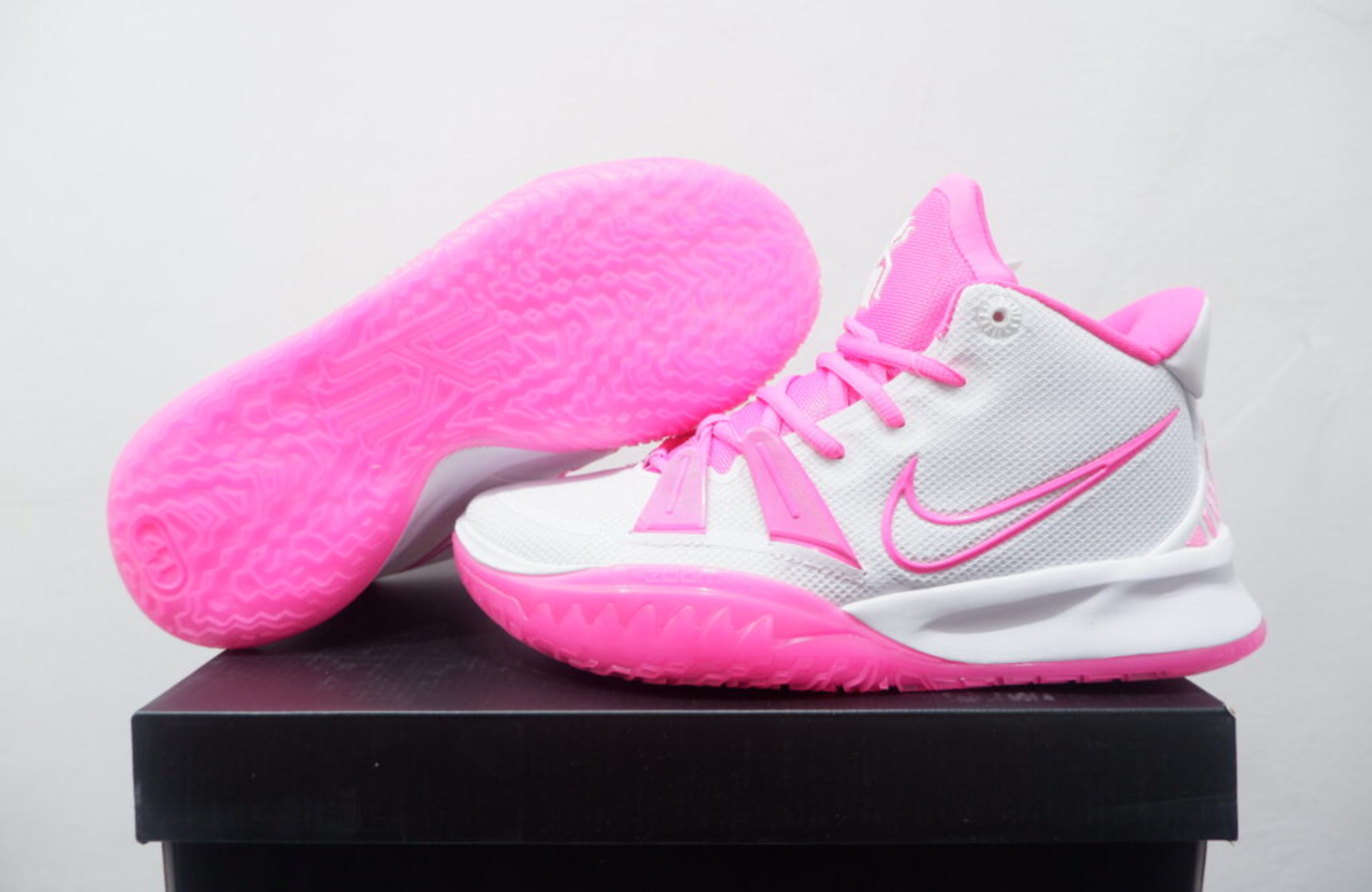 NIKE KYRIE 7 HIGH KAY YOW