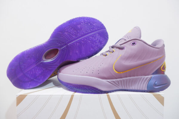 KIDS NIKE LEBRON 21 LOW FRESH WATER