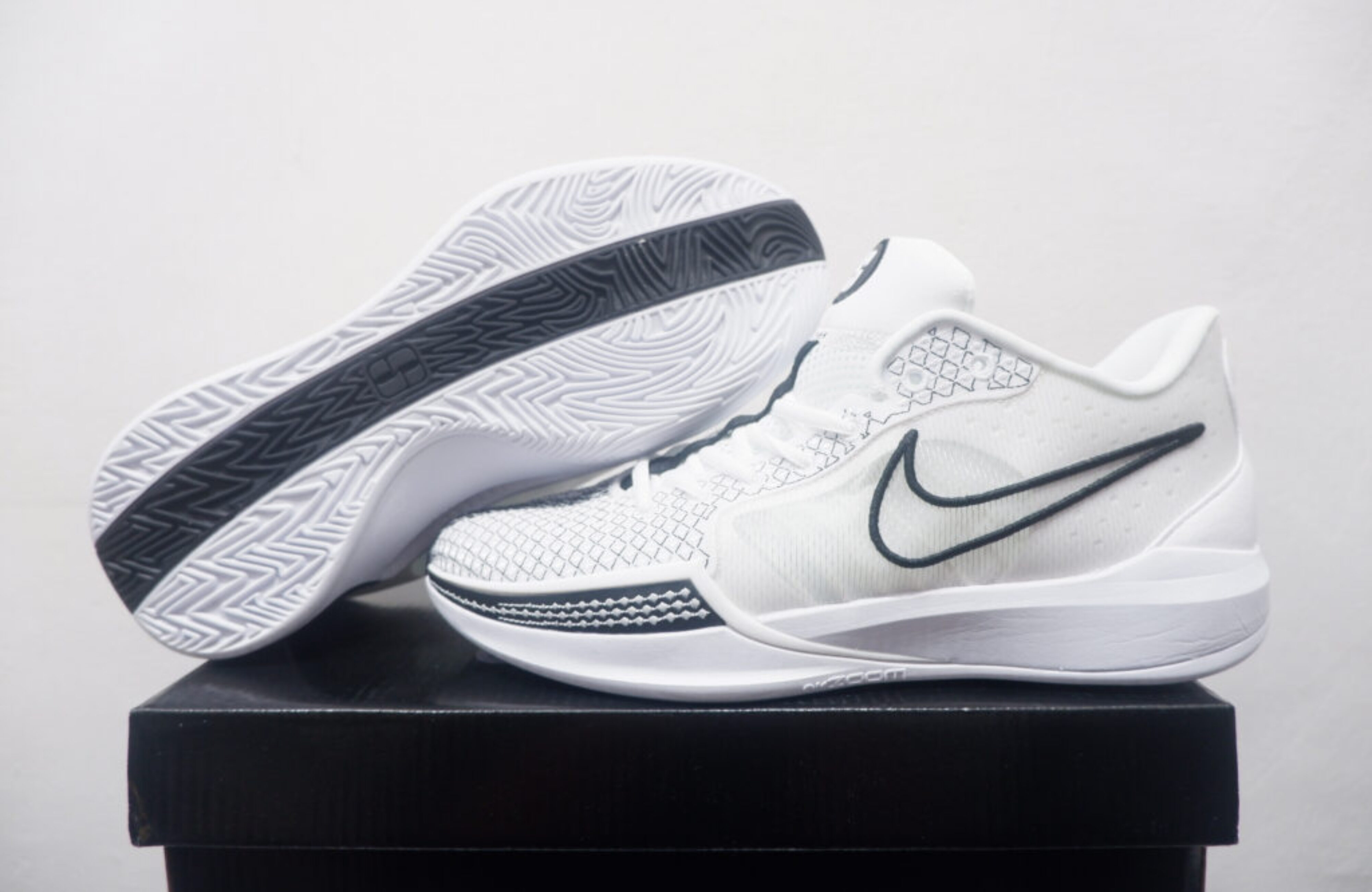 NIKE SABRINA 1 LOW BY YOU SIZE 36-39