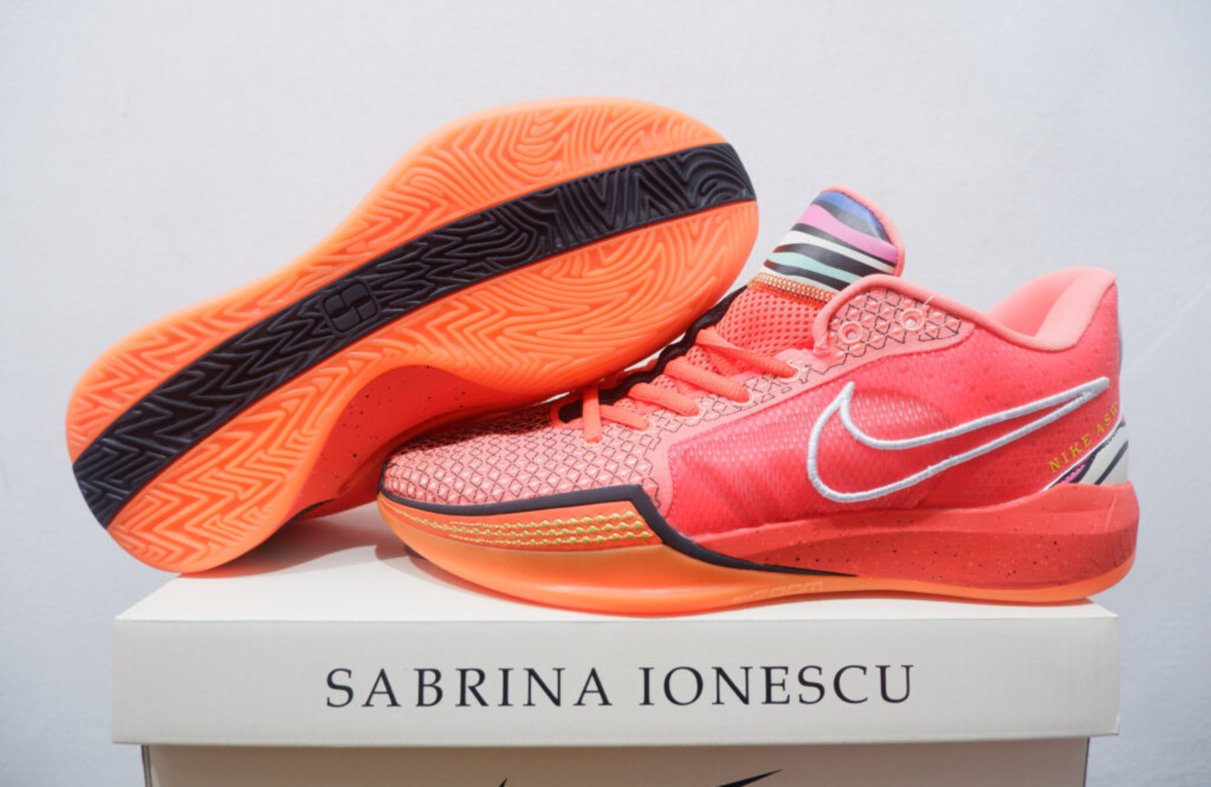 NIKE SABRINA 1 OW WNBA ALLSTAR SIZE 36-39