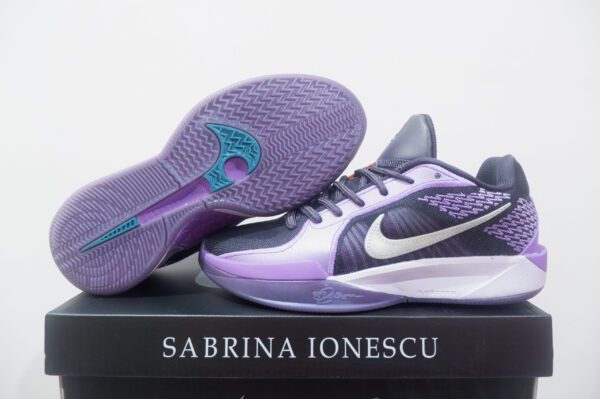 KIDS NIKE SABRINA 2 LOW COURT VISION