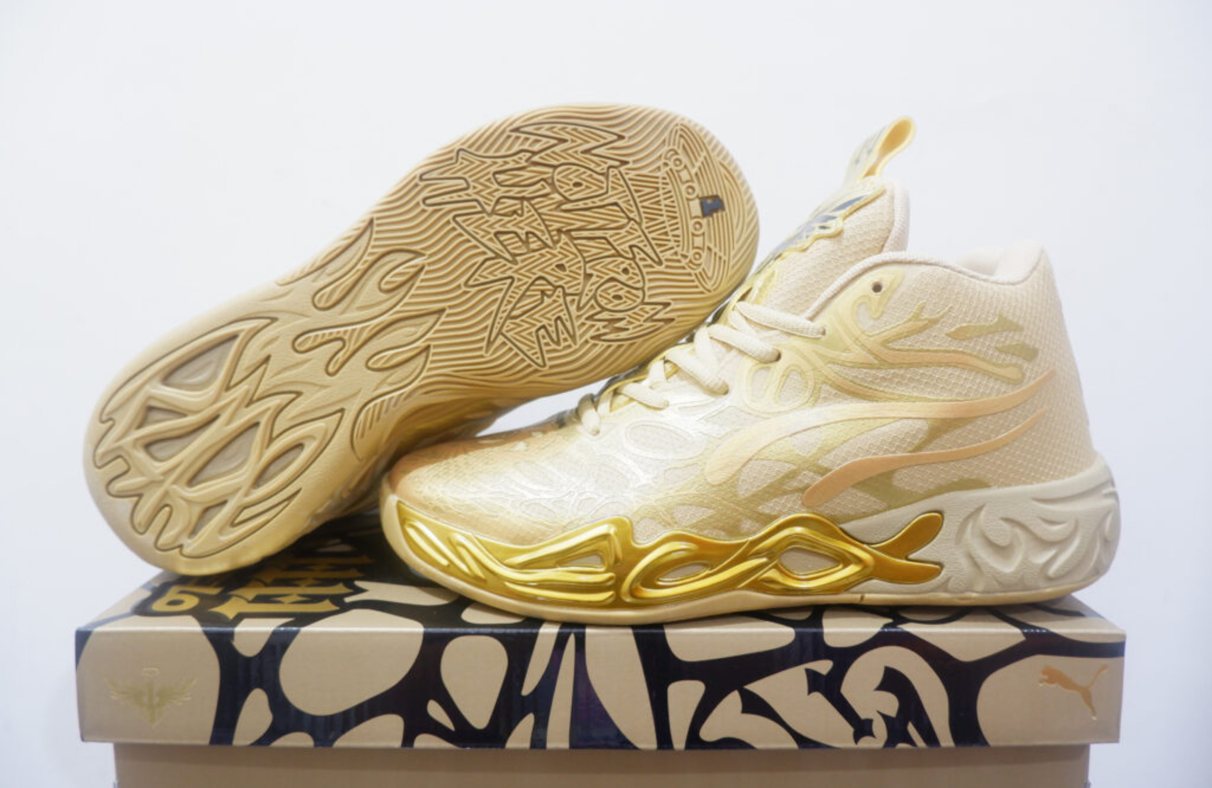 PUMA MB.04 HIGH GOLDEN CHILD