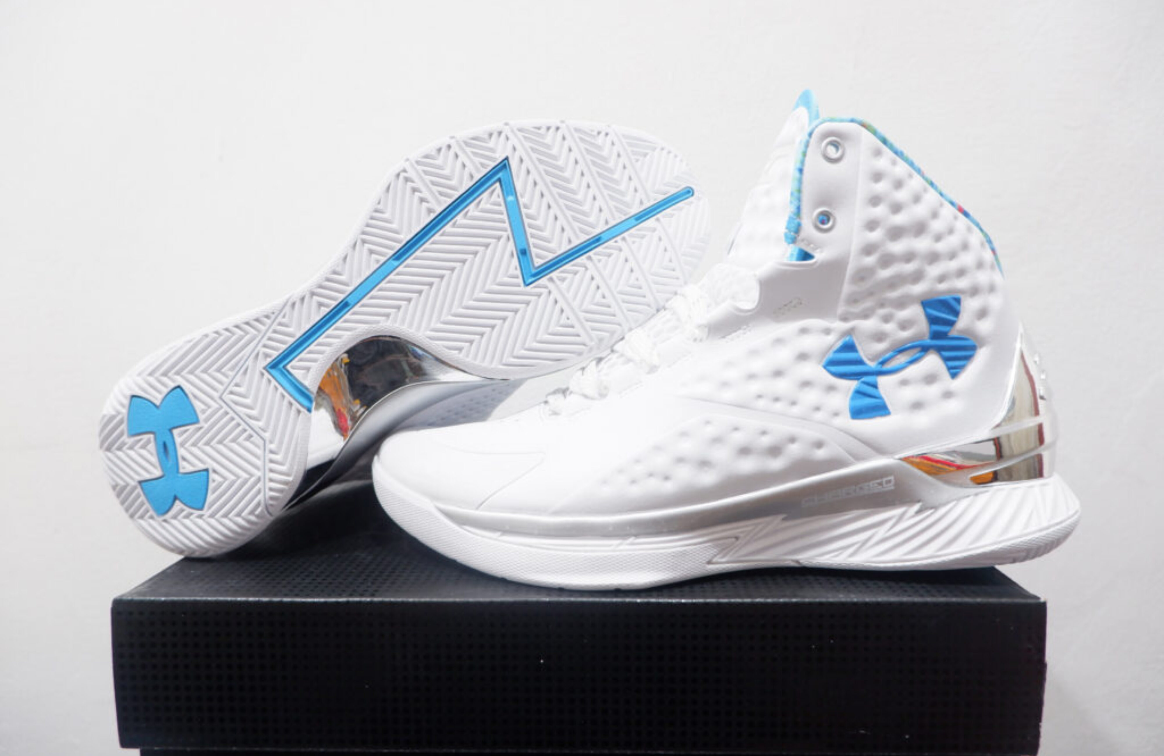 UA CURRY 1 HIGH SPLASH PARTY
