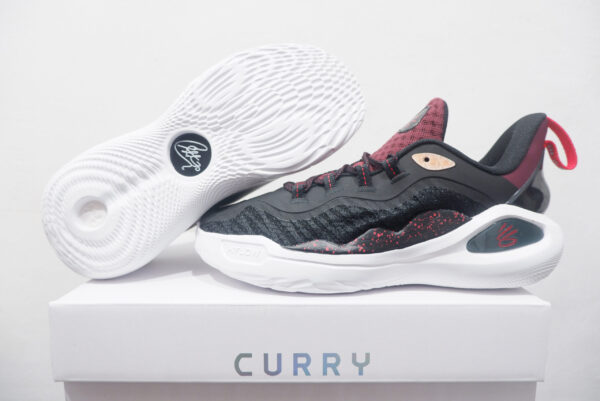 UA CURRY FLOW 11 LOW DOMAINE CURRY