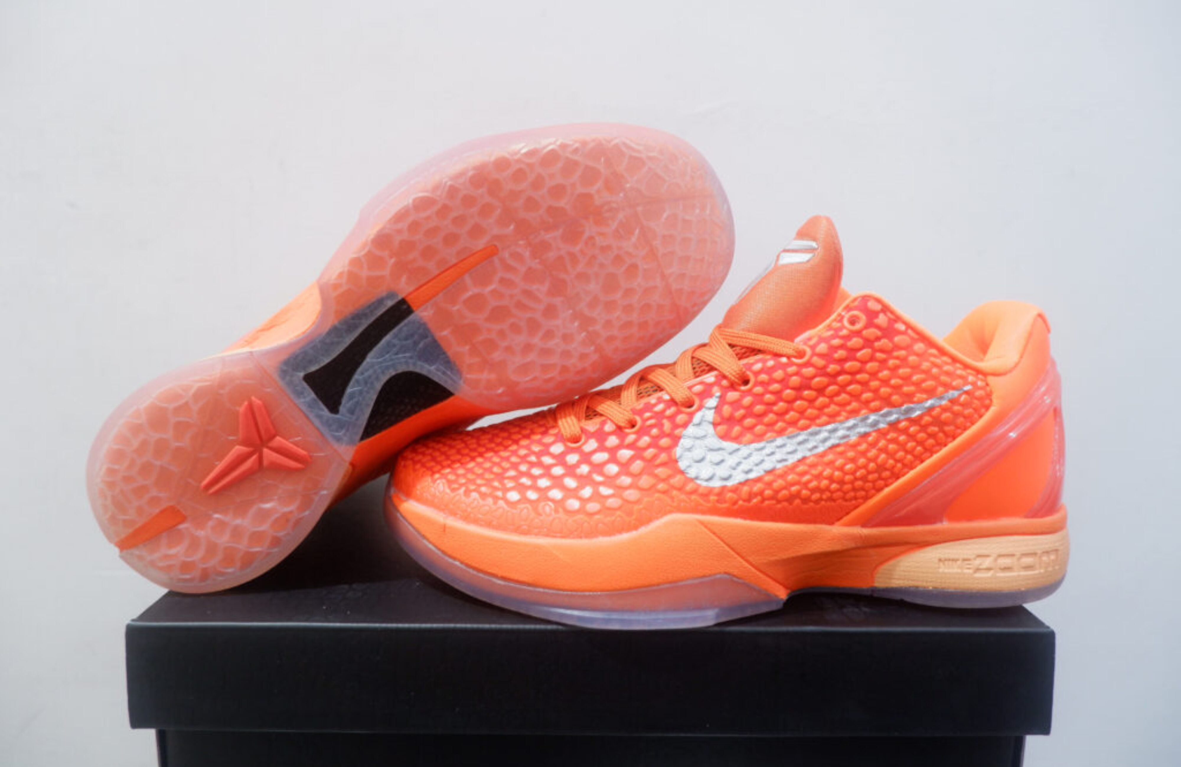 NIKE KOBE 6 PROTRO LOW TOTAL ORANGE