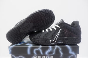 NIKE JA 3 LOW TRIPLE BLACK